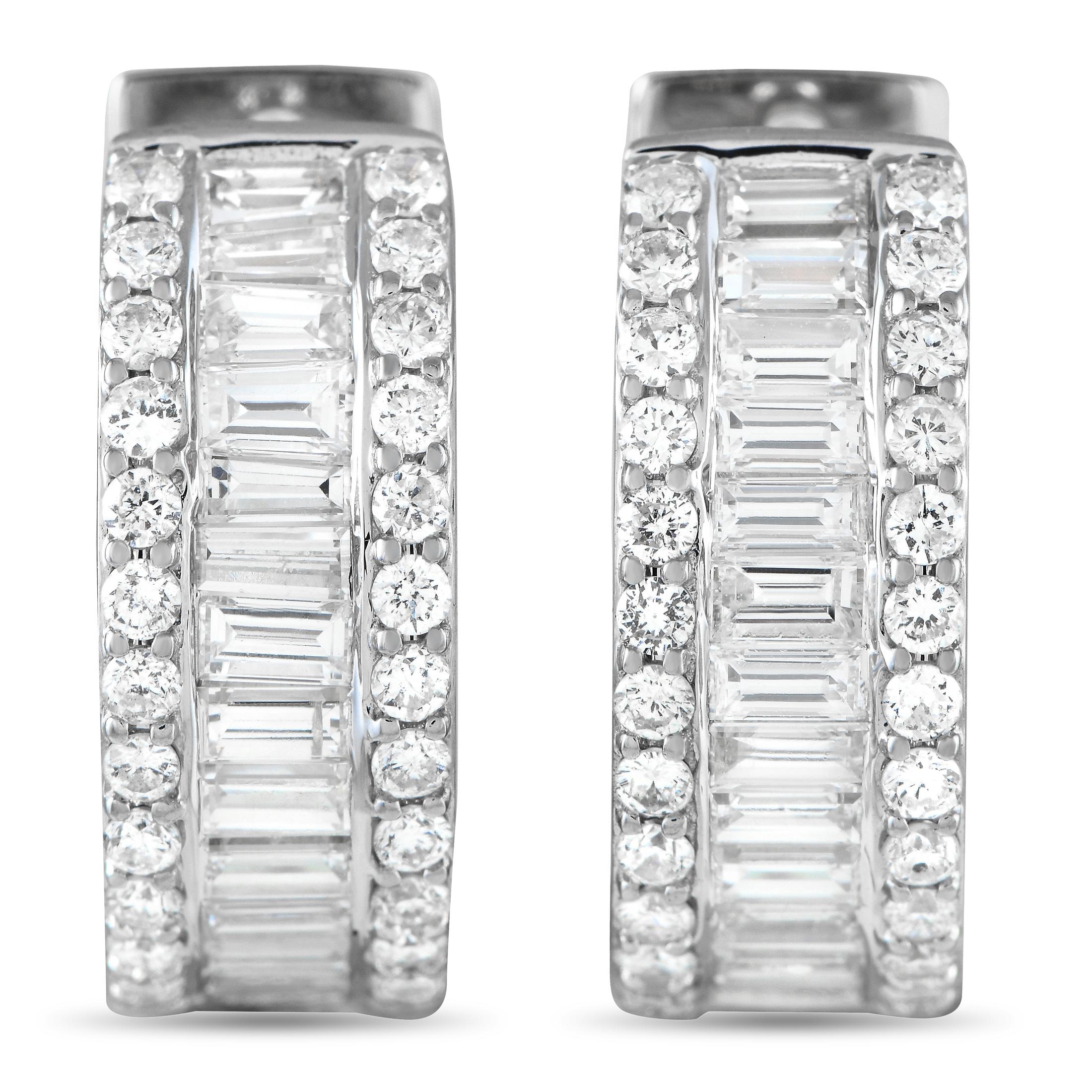 18K White Gold 2.53ct Diamond Baguette Channel Hoop Earrings In New Condition For Sale In Southampton, PA