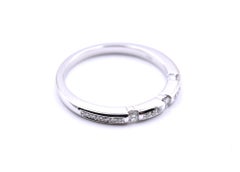 18 Karat White Gold .25 Carat Diamond Band
