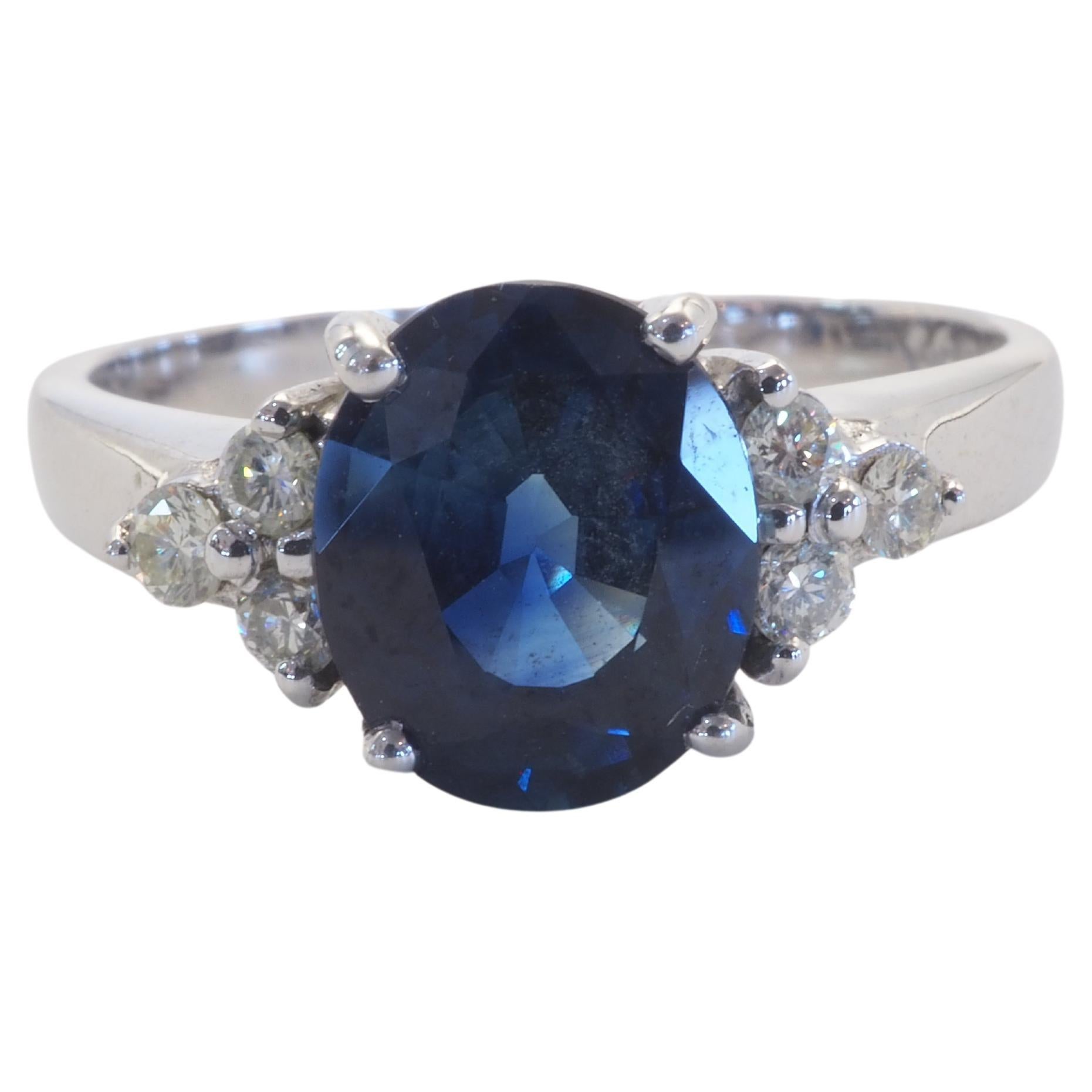 18K White Gold 2.64ct Blue Sapphire & 0.20ct Diamond Fine Engagement Ring For Sale