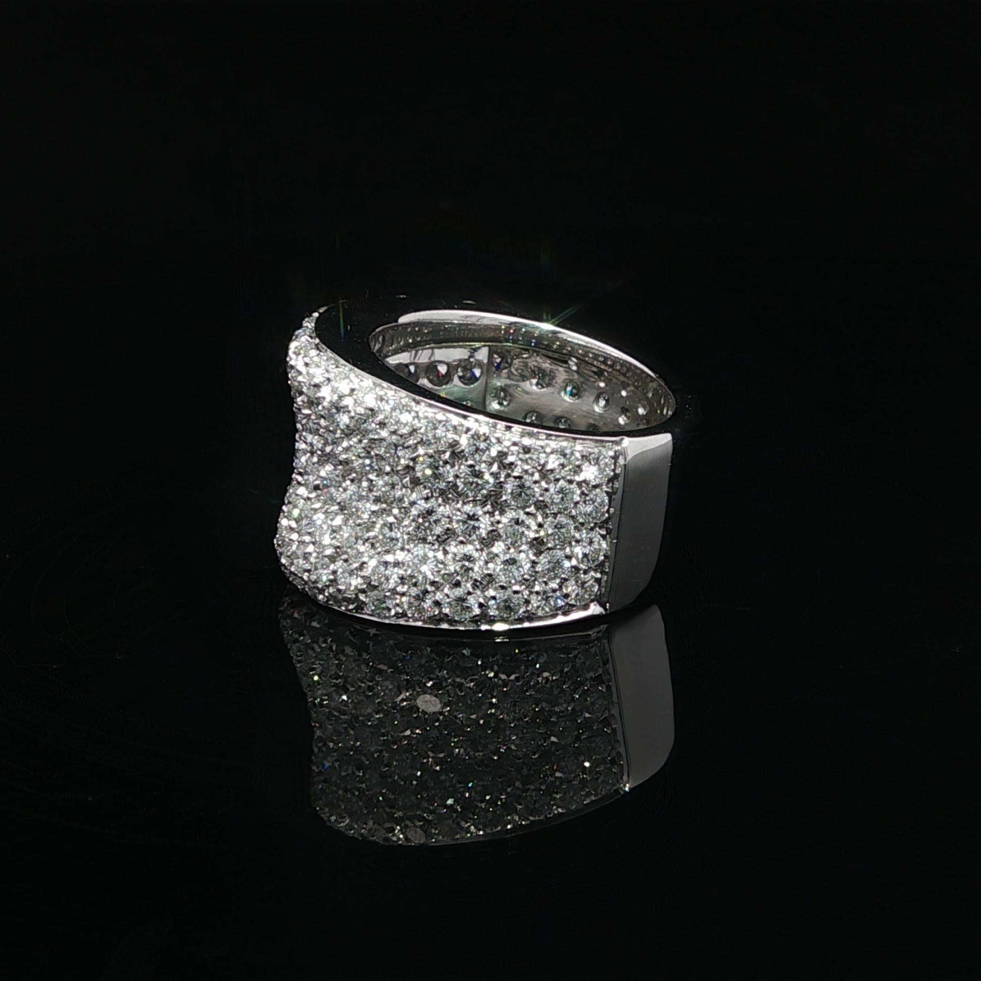 18k Weißgold 2,76ctw G VS Pave Diamant breite konkave Zigarre Band Ring im Angebot 6