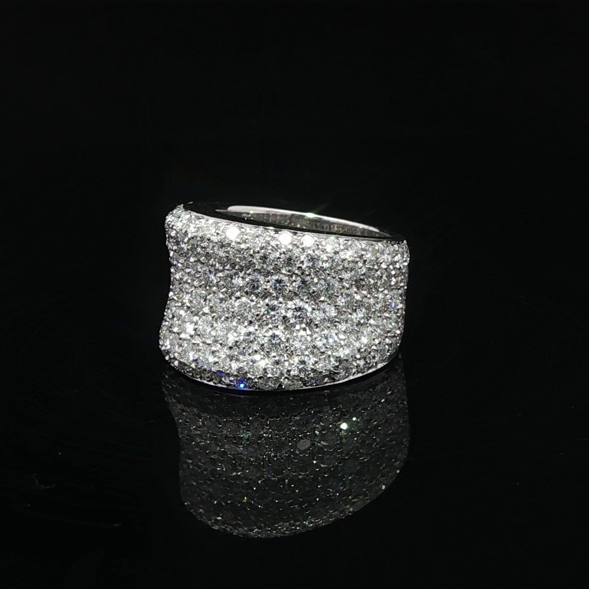 18k Weißgold 2,76ctw G VS Pave Diamant breite konkave Zigarre Band Ring im Angebot 7