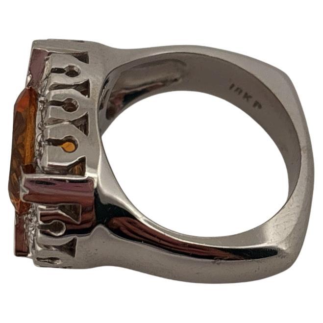 18K White Gold 2.85 Carat Oval Cut Citrine & 0.16 Carat Diamond Ring For Sale 3