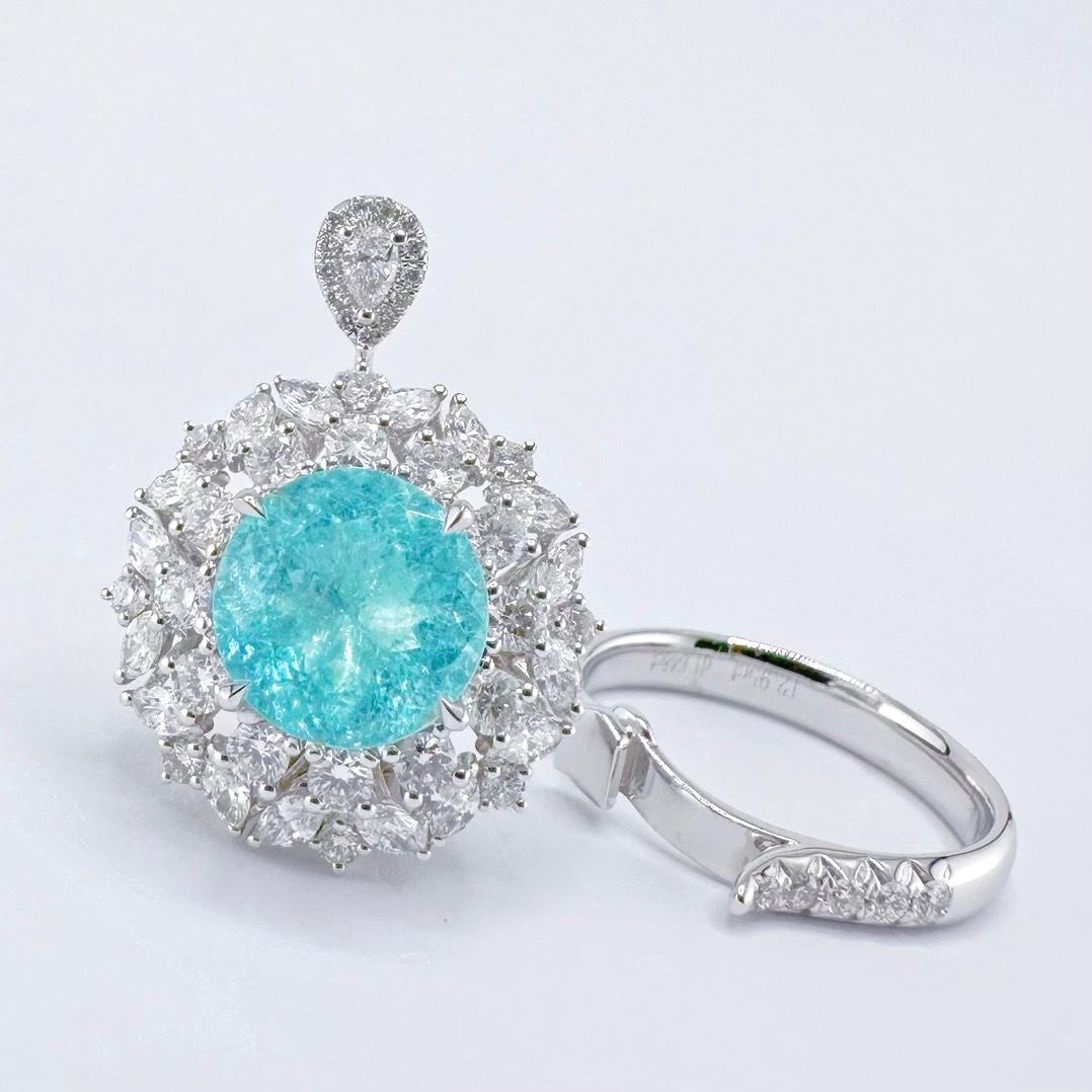 Taille ovale Bague cocktail en or blanc 18K avec diamants et tourmaline Paraiba de 2,95 CT en vente