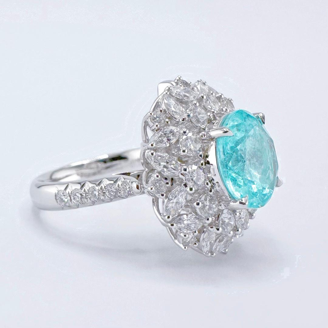 Bague cocktail en or blanc 18K avec diamants et tourmaline Paraiba de 2,95 CT Neuf - En vente à Kowloon, HK