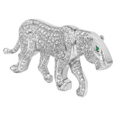 18K White Gold Green Round Emerald and 2 1/2 Cttw Diamond Panther Brooch Pin