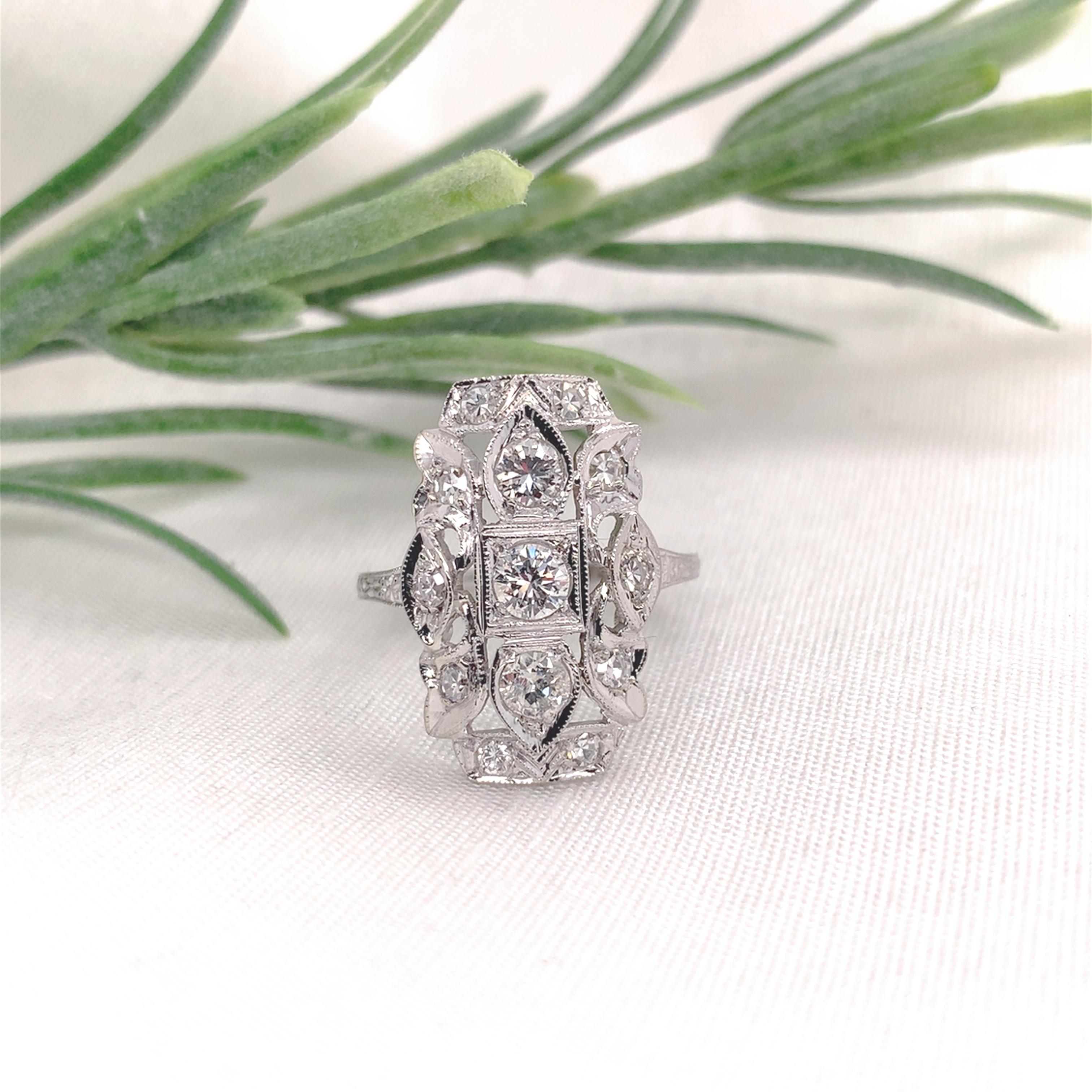 18K White Gold 3/4ct tw Diamond Filigree Ring size 6.5 For Sale 1