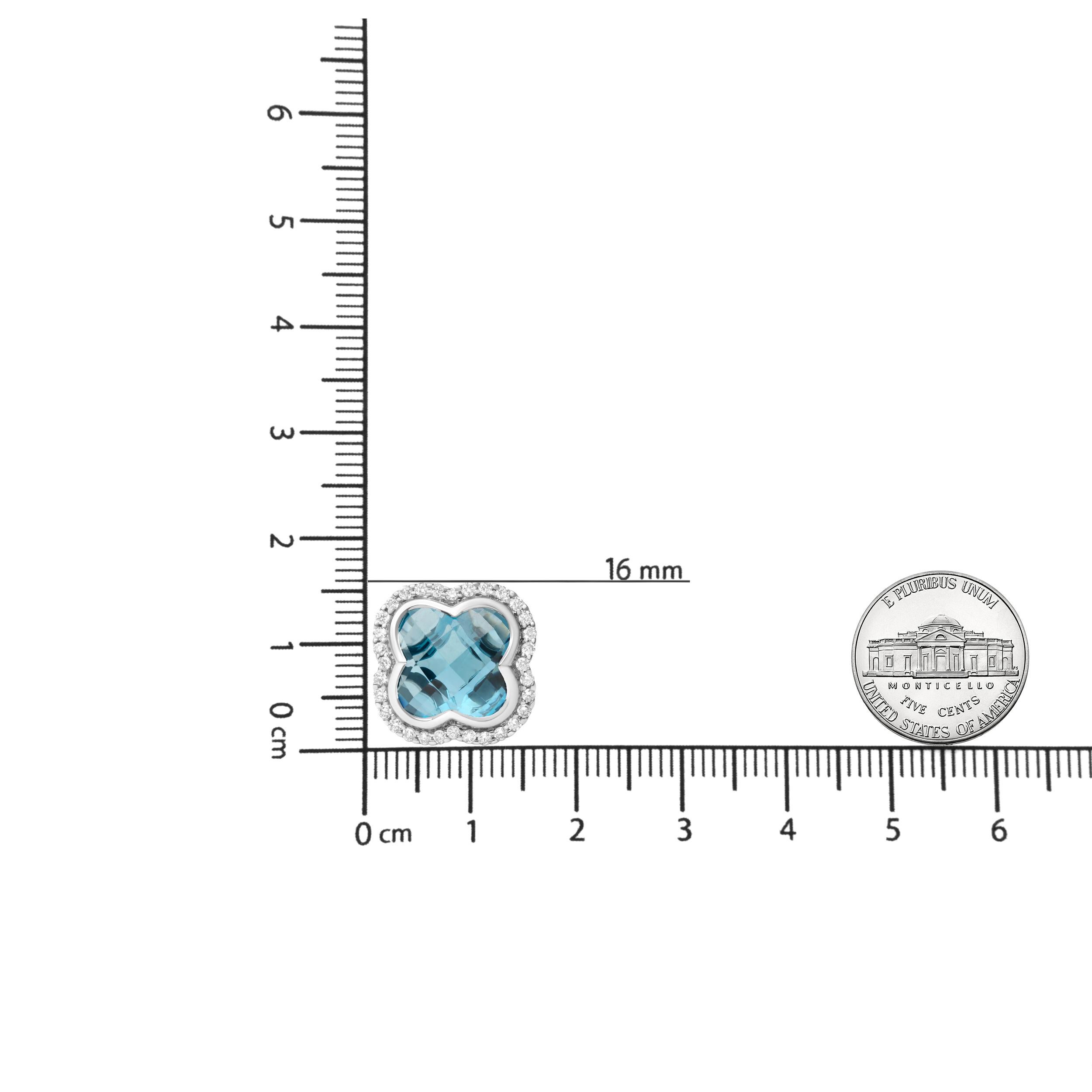 18K White Gold 3/8 Carat Diamond and Blue Topaz Gemstone Halo Stud Earrings In New Condition For Sale In New York, NY