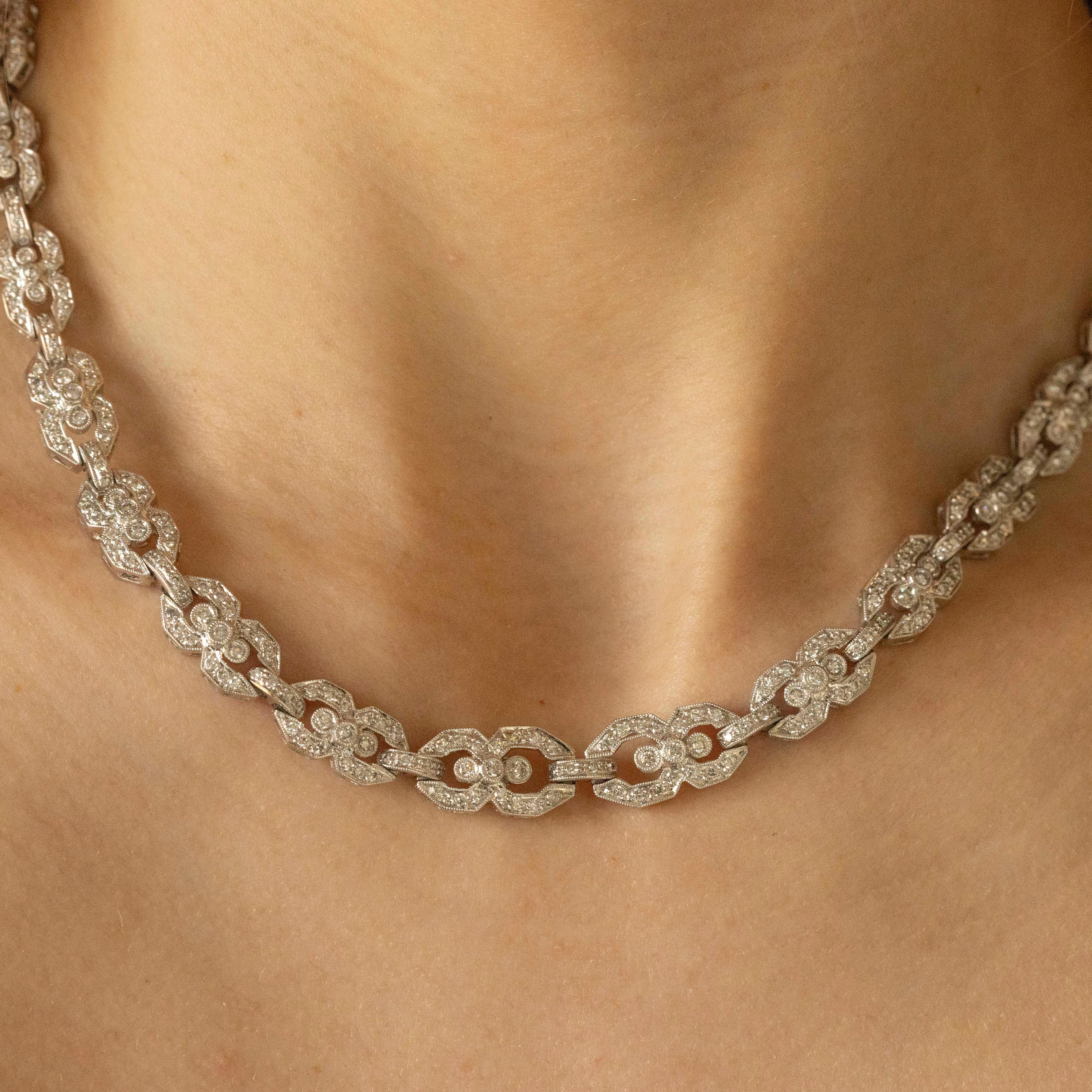 Donna Collana A Link in oro bianco 18K con 3 carati di diamanti a grana grossa in vendita