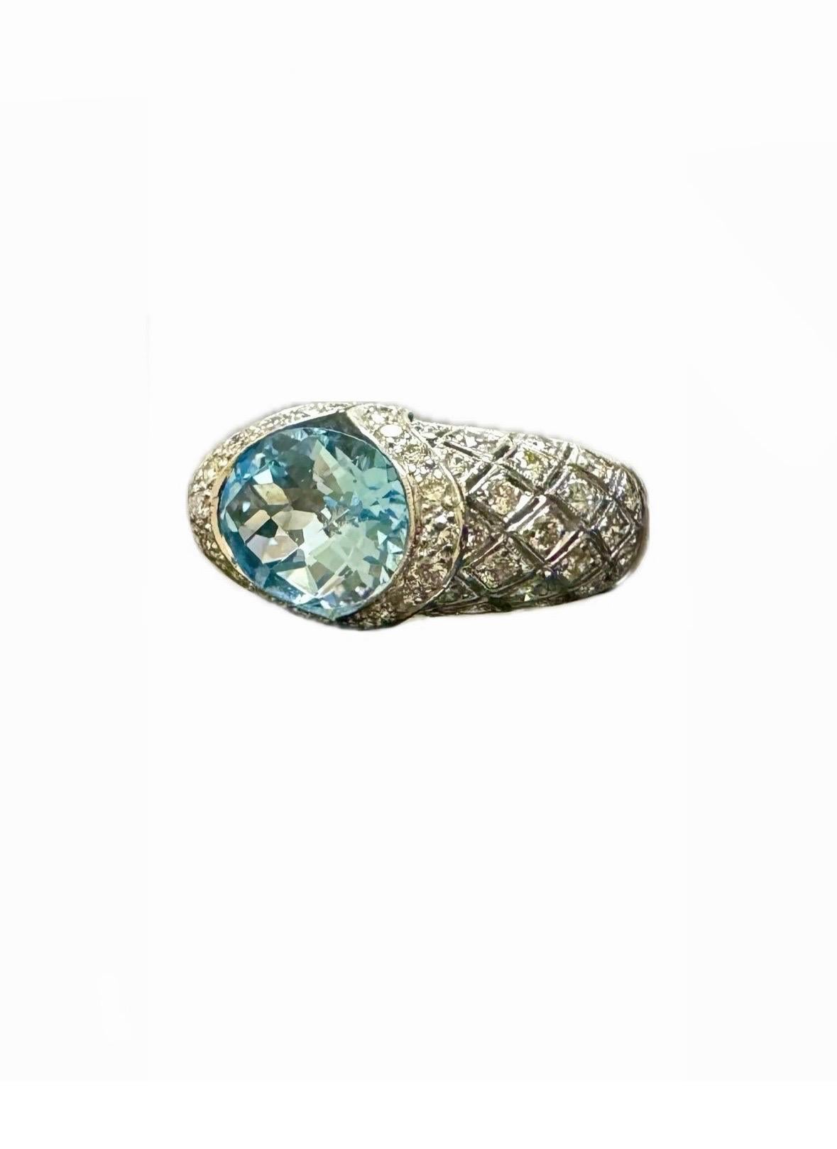 Oval Cut 18K White Gold 3 Carat Oval Aquamarine Diamond Engagement Ring For Sale