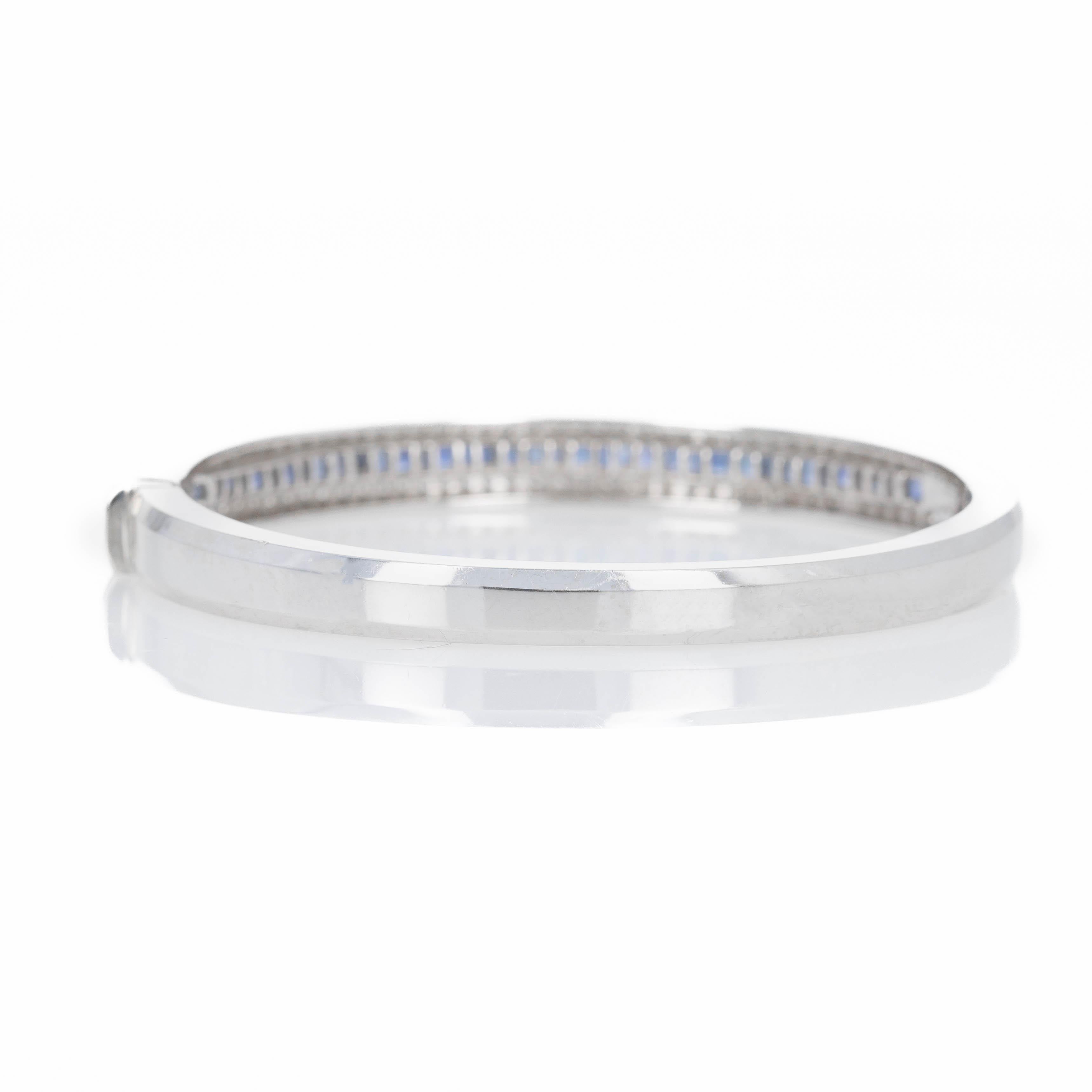 Taglio rotondo Bracciale in oro bianco 18K con zaffiro e diamante da 3 carati in vendita