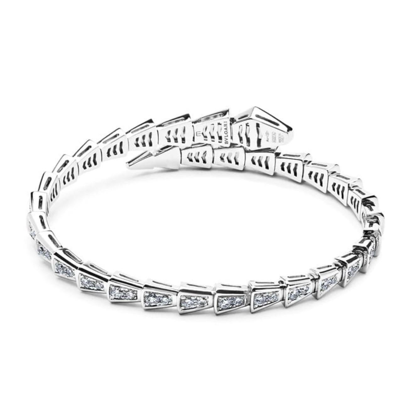18k White Gold 3 Ct Pave Diamond Serpenti Viper Slim Bracelet Size Small In Excellent Condition In New York, NY