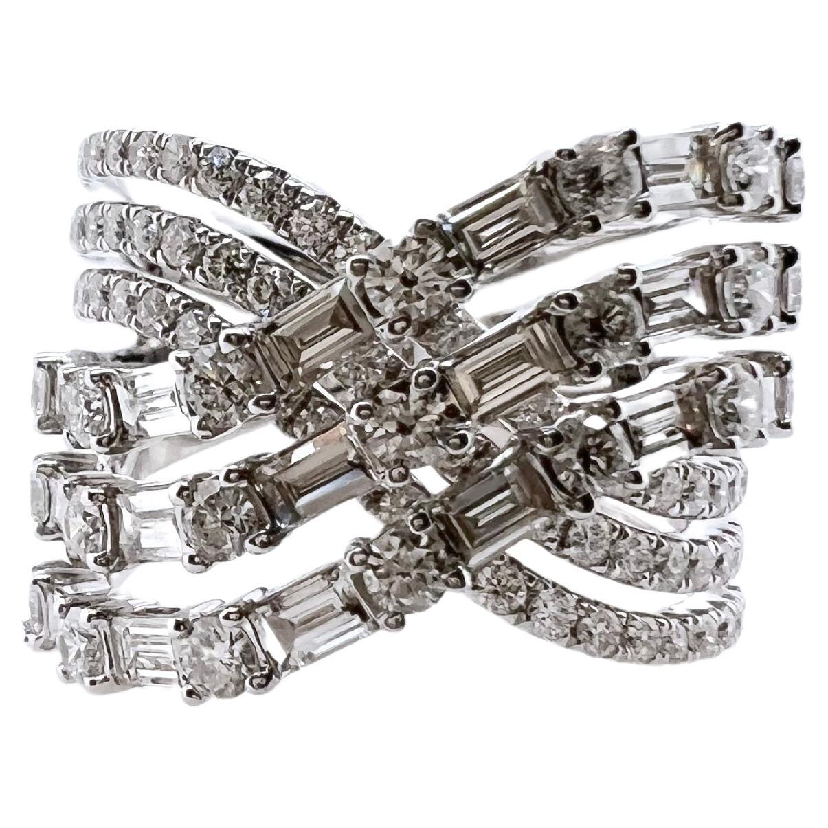 Bague en or blanc 18 carats à 3 rangées de diamants à motif de vagues