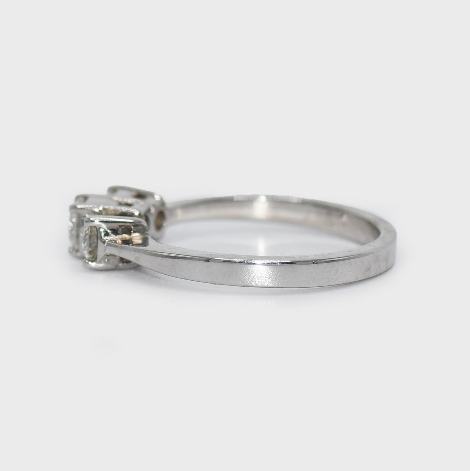 Women's or Men's 18K White Gold 3 Stone Diamond Ring .50tdw, 3.2gr For Sale