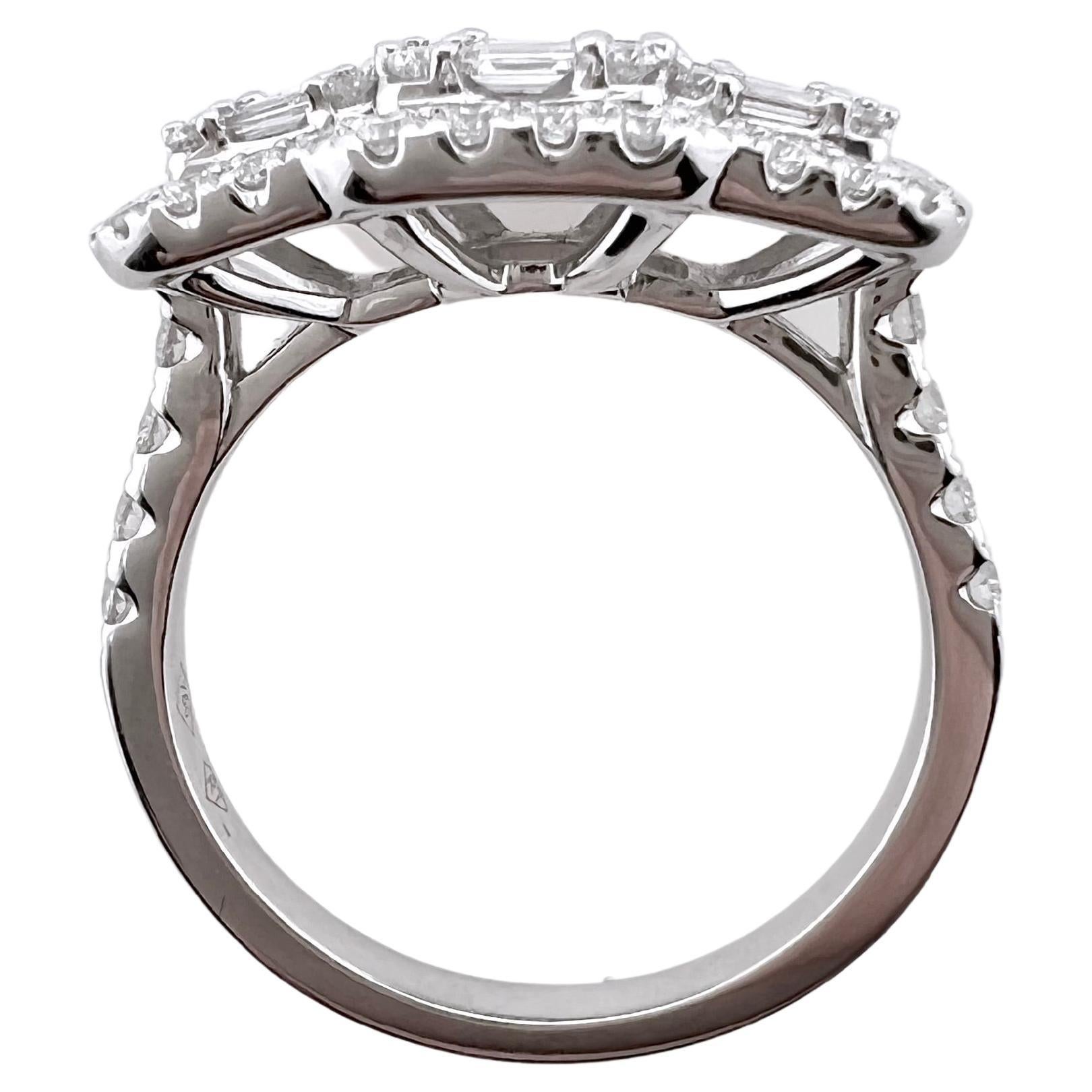 Contemporary 18k White Gold 3 Stones Illusion Set Diamond Ring For Sale