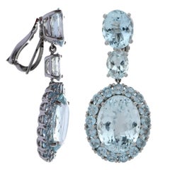 18k White Gold 30ct Aquamarine Dangle Earrings