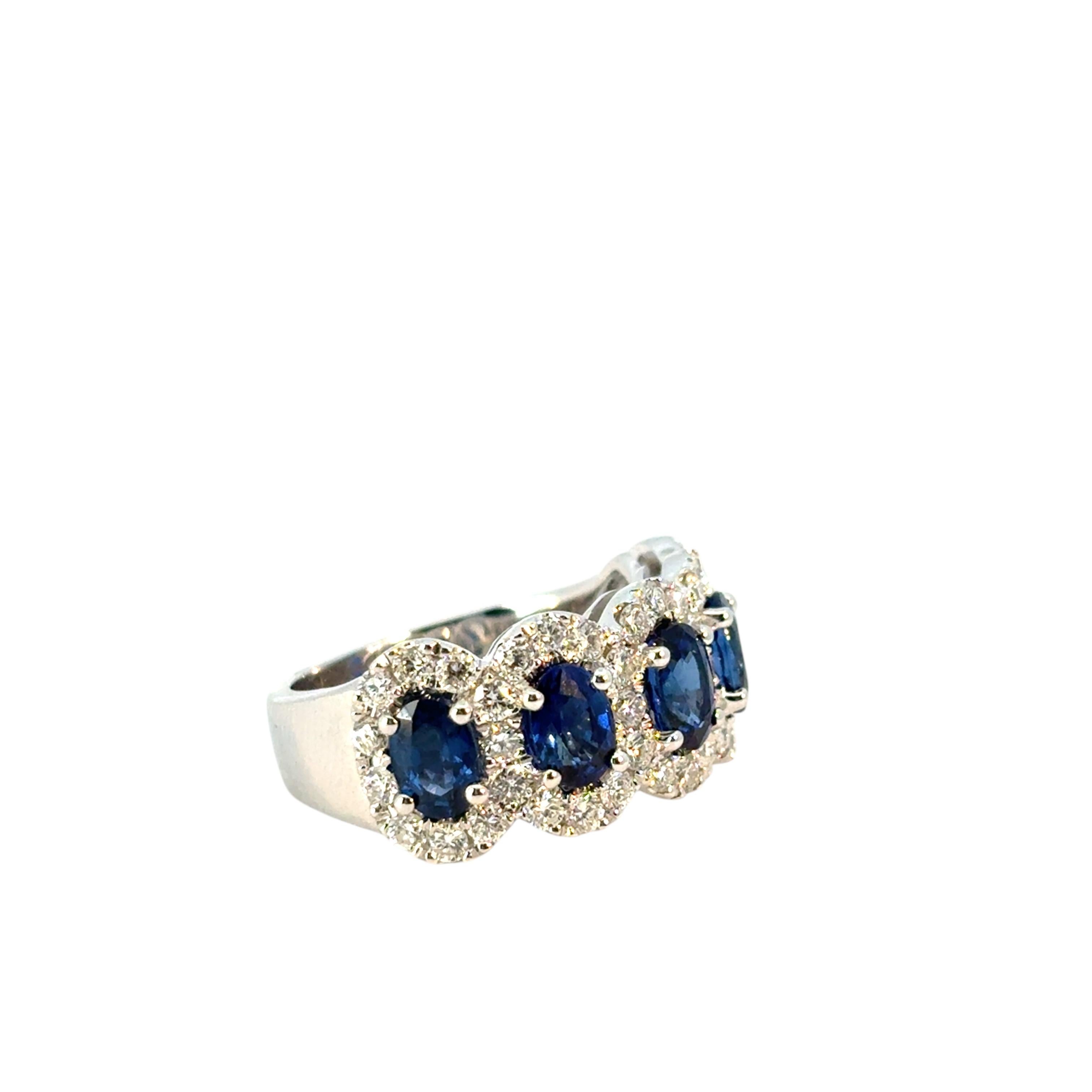Anello in oro bianco 18 carati con zaffiro ovale e diamanti naturali da 3,11 carati in vendita 7
