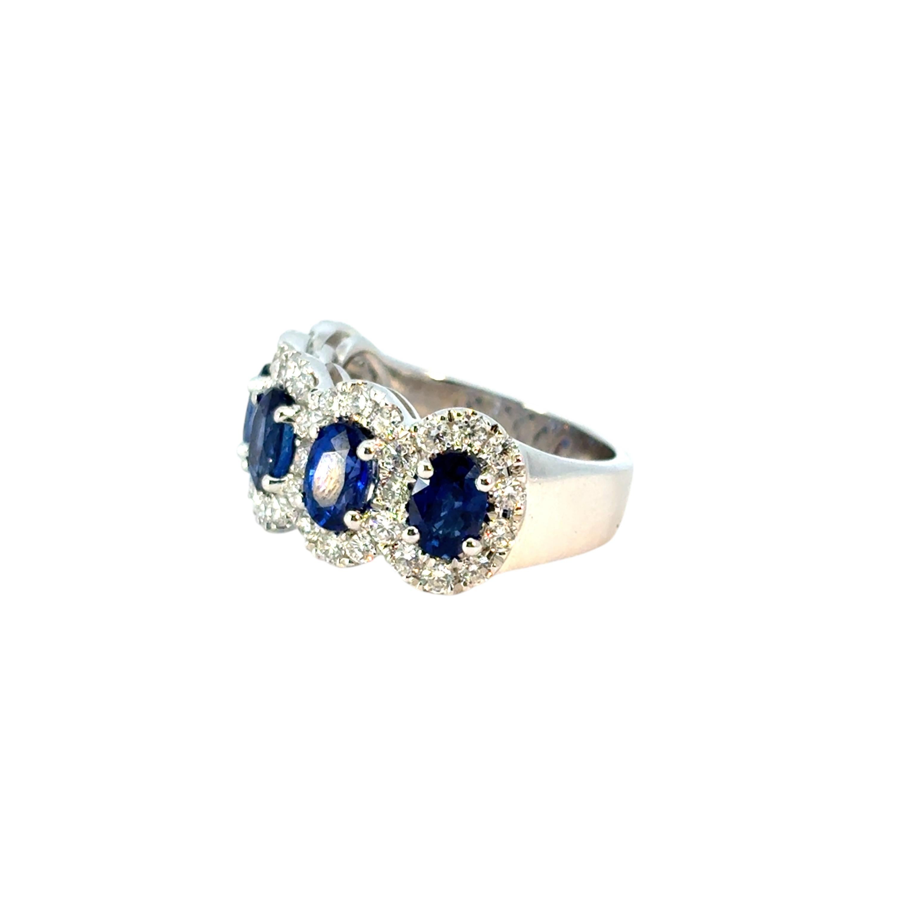 Anello in oro bianco 18 carati con zaffiro ovale e diamanti naturali da 3,11 carati in vendita 13