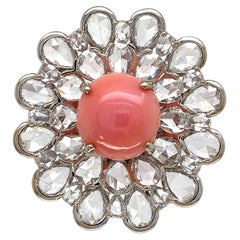 Bague en or blanc 18 carats perle de Conque et diamant taille rose avec rapport GIA