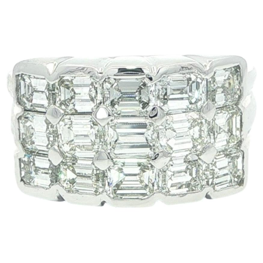 18k Weißgold 3,75ctw Smaragd Schliff Diamant Breite 3 Row Statement Band Ring im Angebot