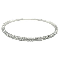  Bracelet jonc en or blanc 18 carats avec diamants naturels de taille ronde de 3,78 carats