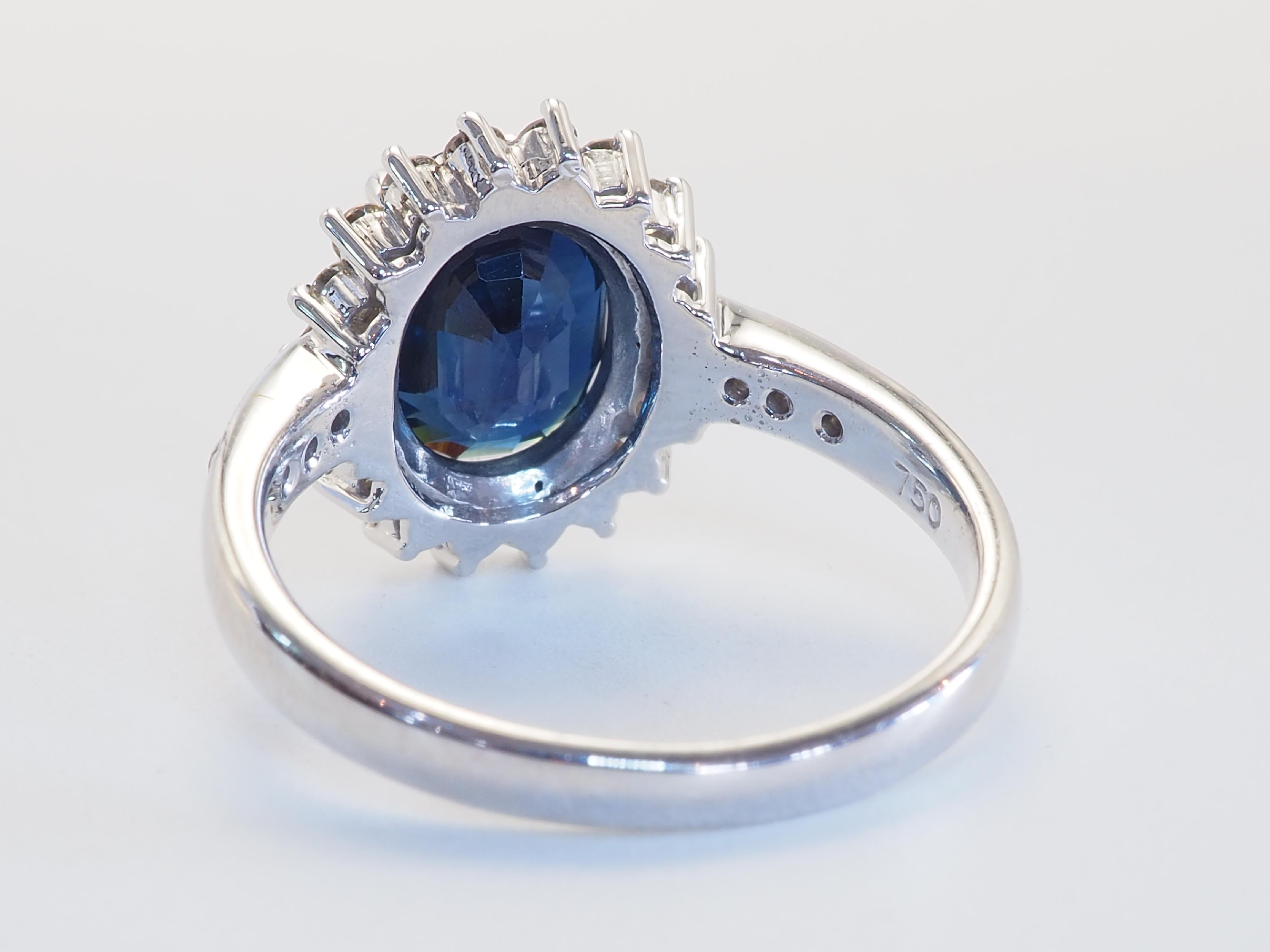 Oval Cut 18K White Gold 3.80ct Deep Greenish Blue Sapphire & 0.50t Diamond Cocktail Ring For Sale