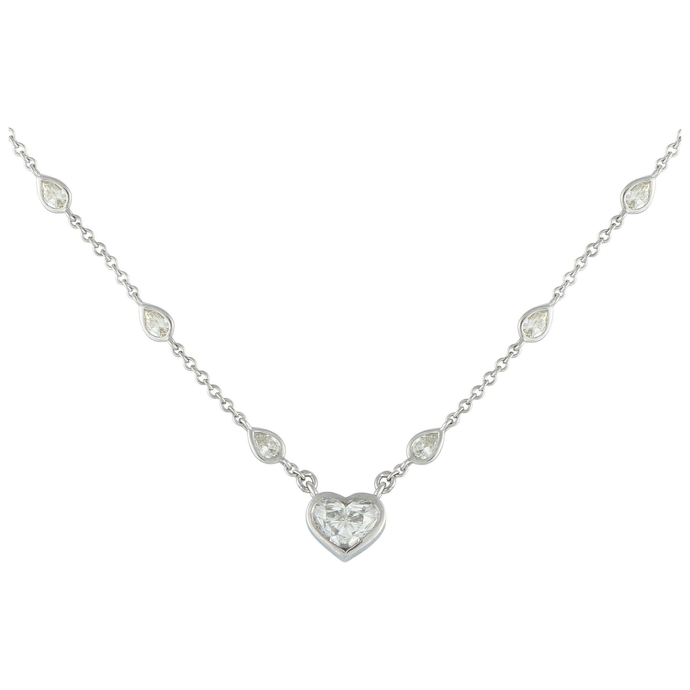 Collana con cuore di diamanti in oro bianco 18 carati da 3,81 carati