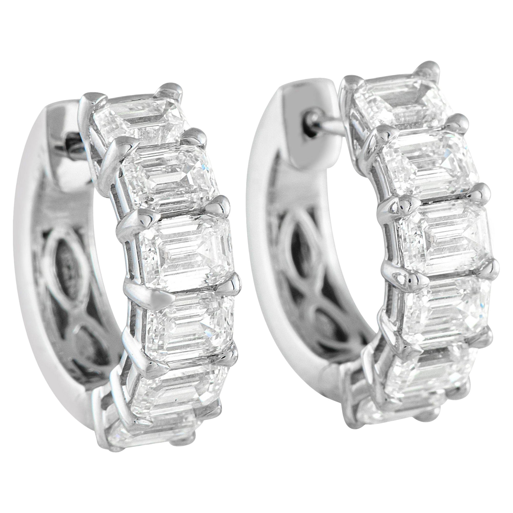 Orecchini a cerchio in oro bianco 18 carati con diamante da 3,85 carati