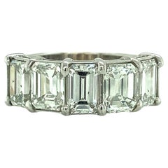 18k White Gold 4.00 Carat Emerald Cut Diamond Band