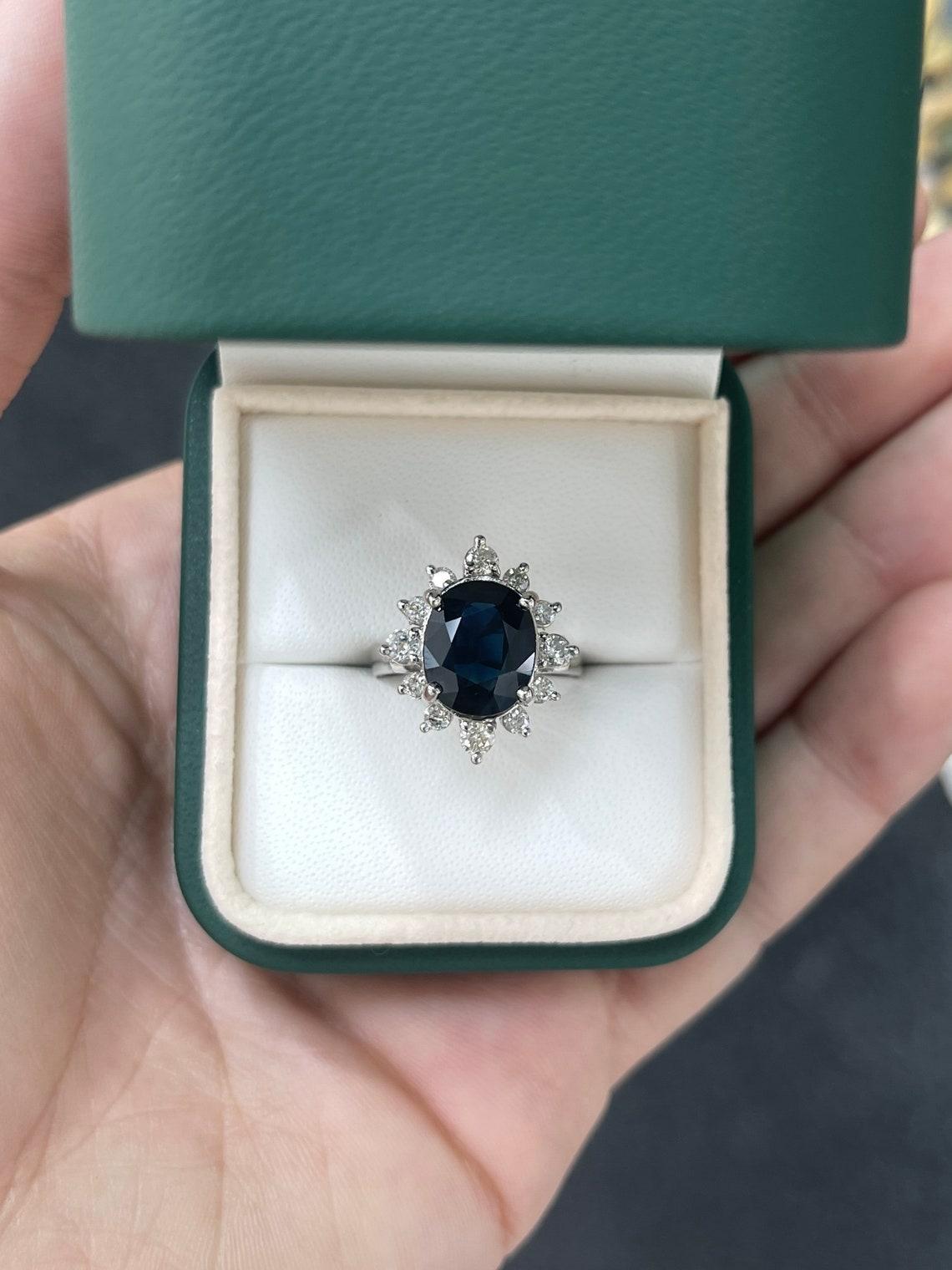 Modern 18K White Gold 4.11tcw Natural Large Oval Cut Sapphire & Diamond Halo Statement For Sale