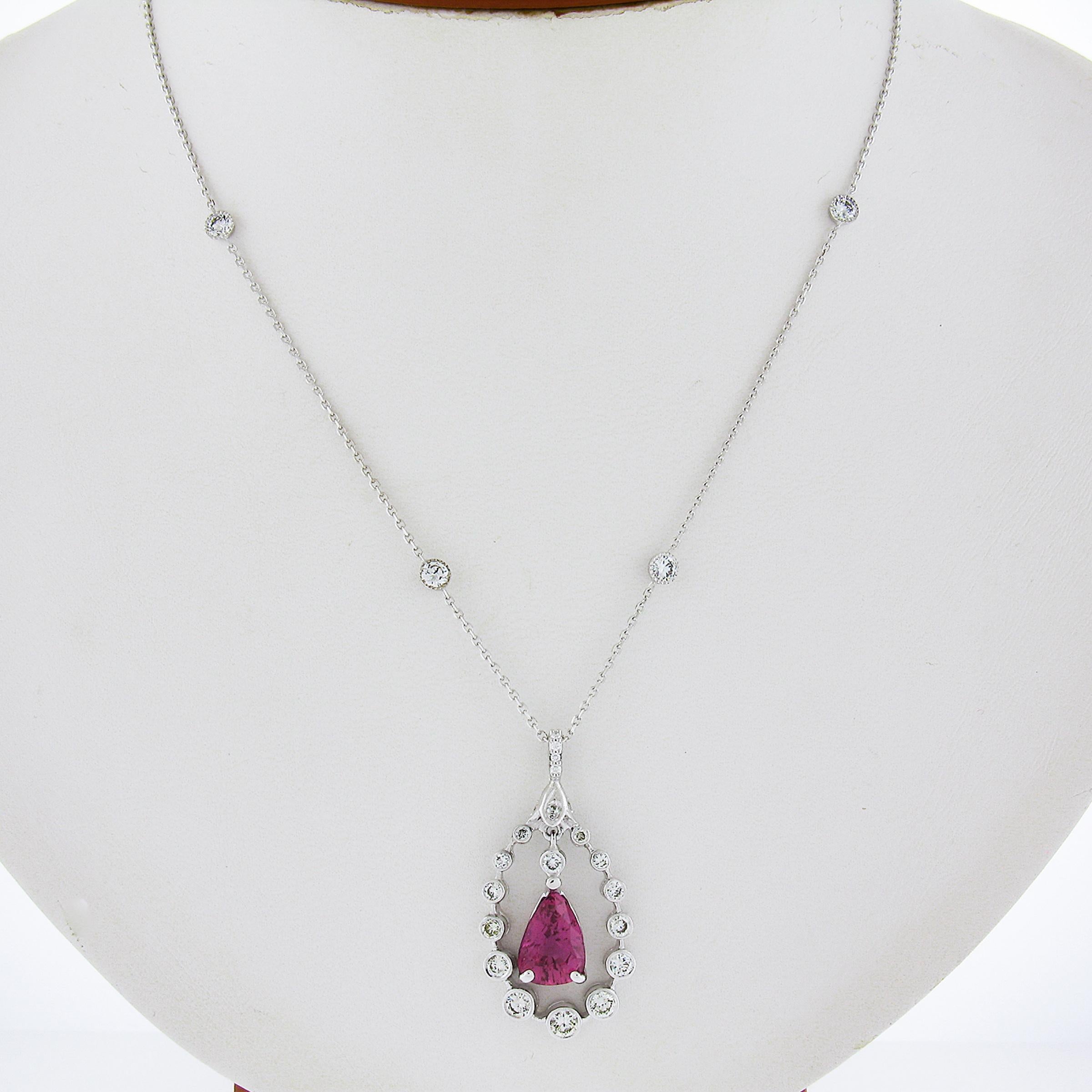 Taille poire Collier en or blanc 18K avec pendentif halo en rubis poire GIA de 4,12ctw et diamants By the Yard en vente