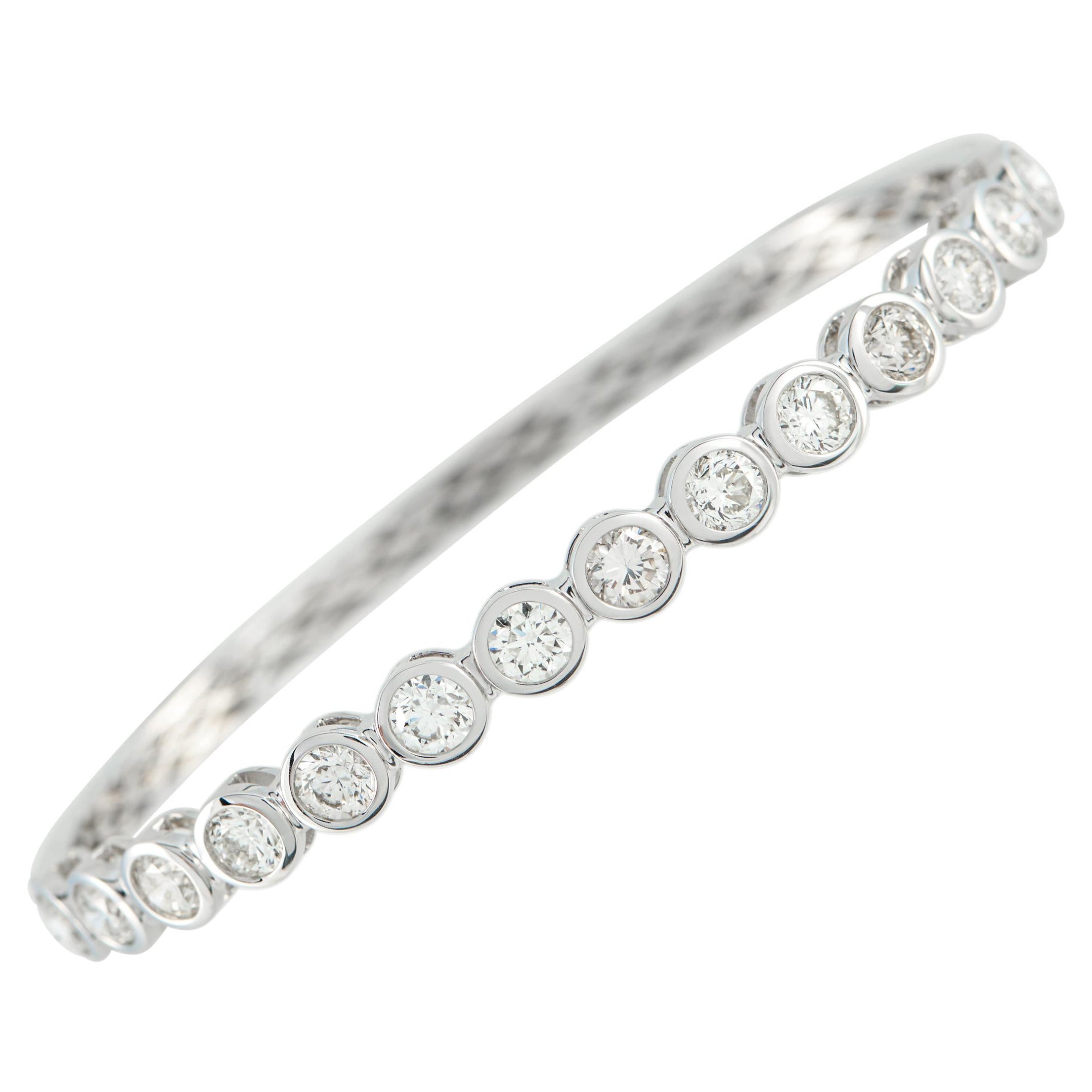 Bracelet en or blanc 18K avec 4.25ct de diamants ALB-18757