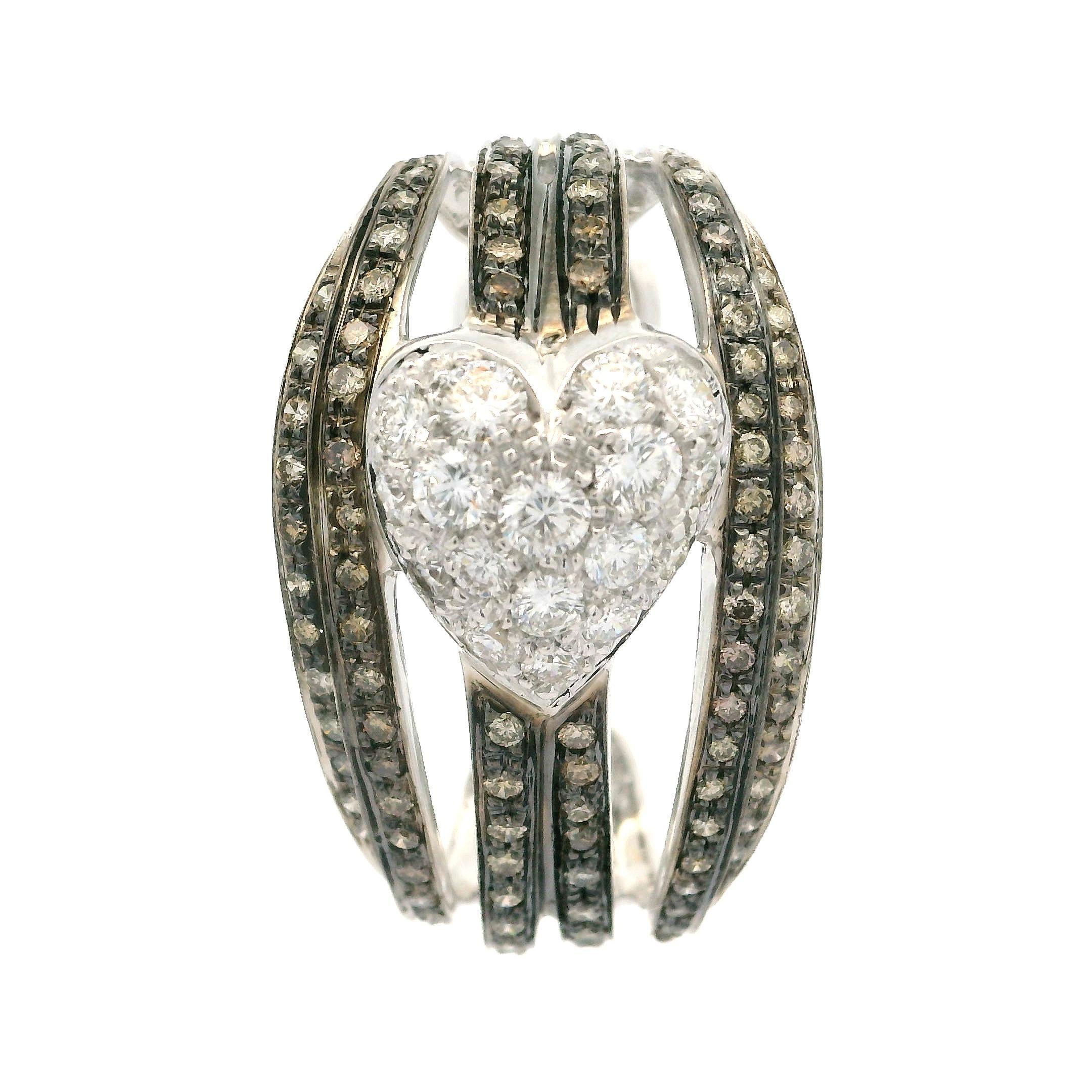 Women's 18k White Gold 4.40ctw Fancy Champagne Diamond Large Heart Inverse Earrings For Sale