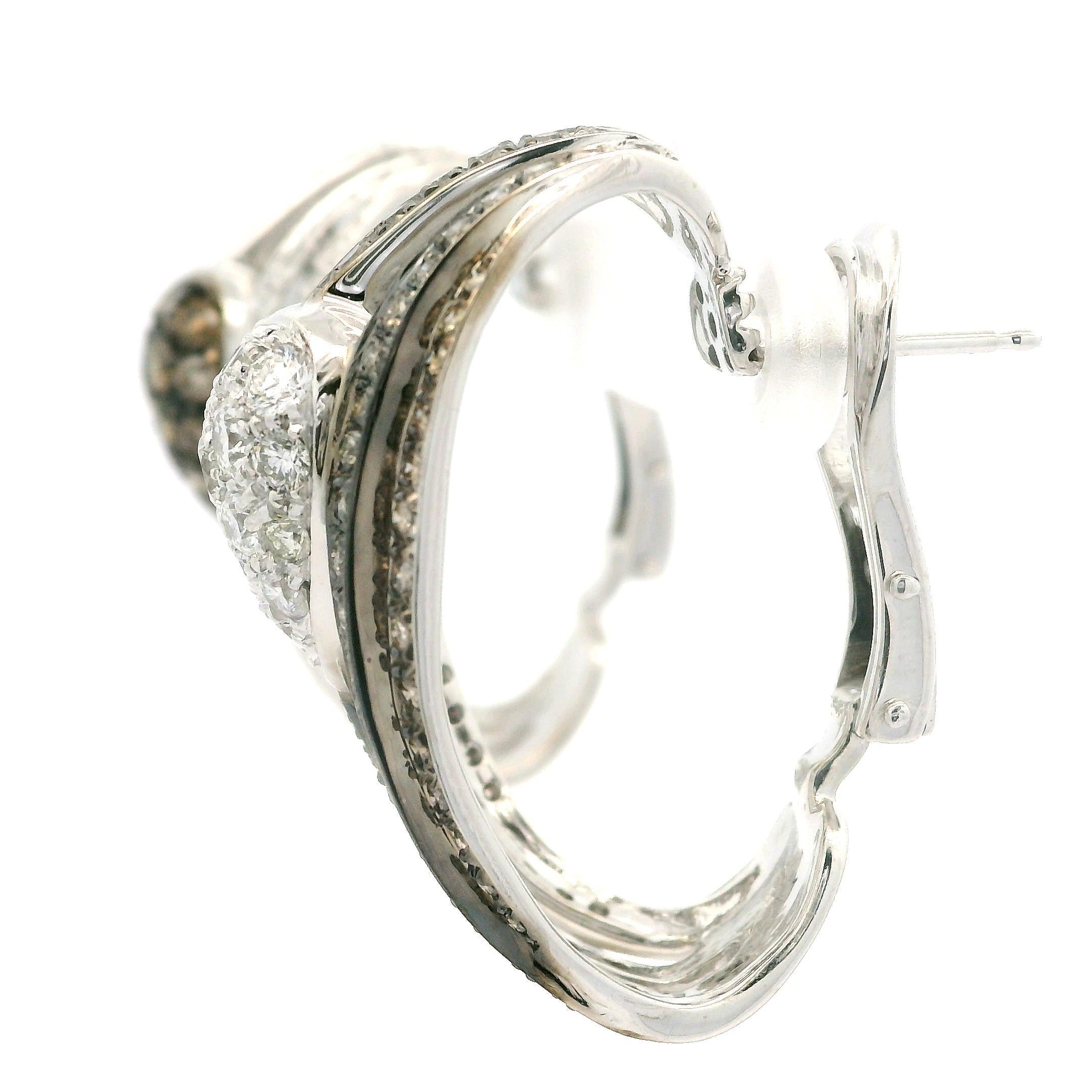 18k White Gold 4.40ctw Fancy Champagne Diamond Large Heart Inverse Earrings For Sale 1
