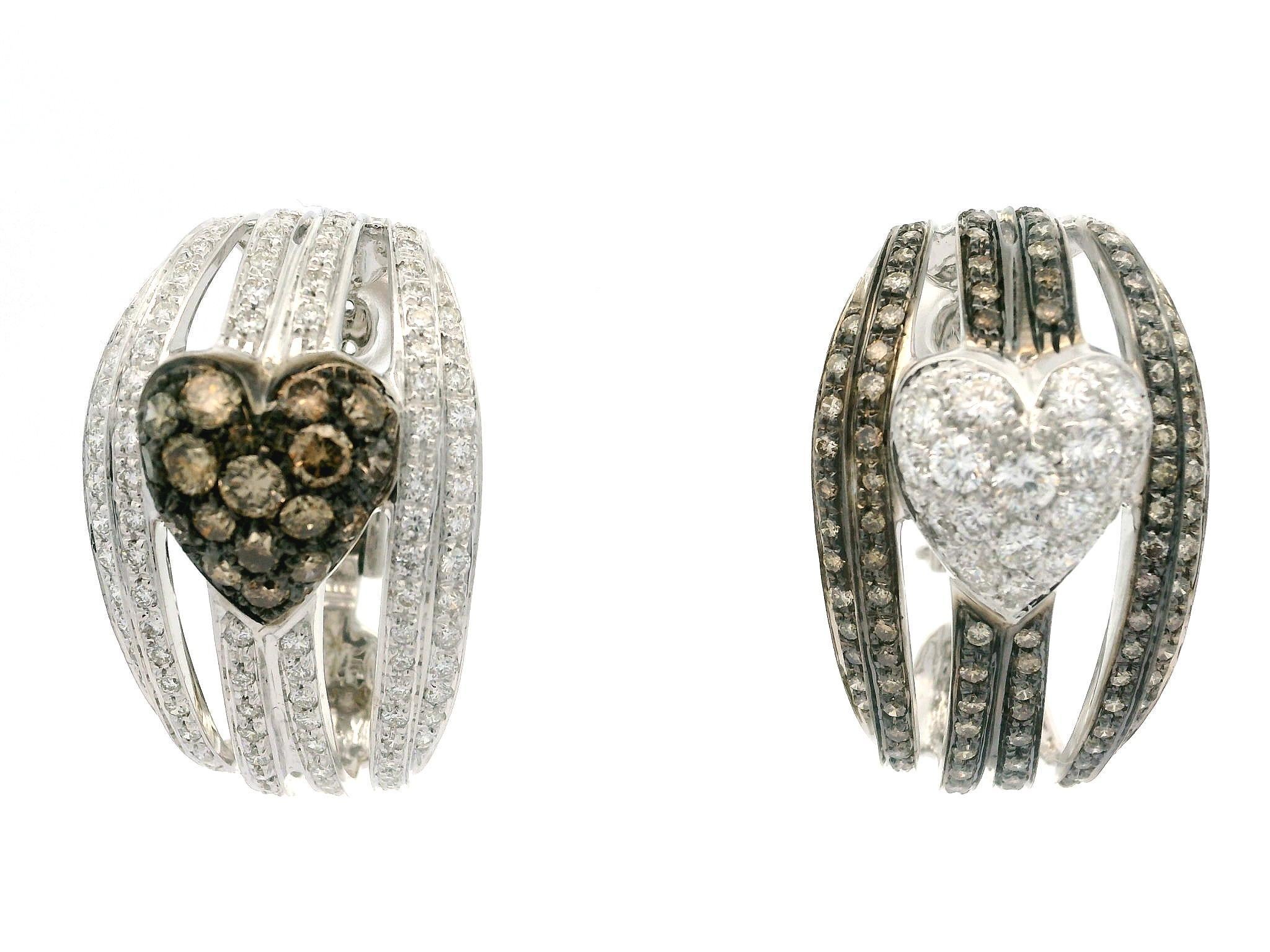 18k White Gold 4.40ctw Fancy Champagne Diamond Large Heart Inverse Earrings For Sale