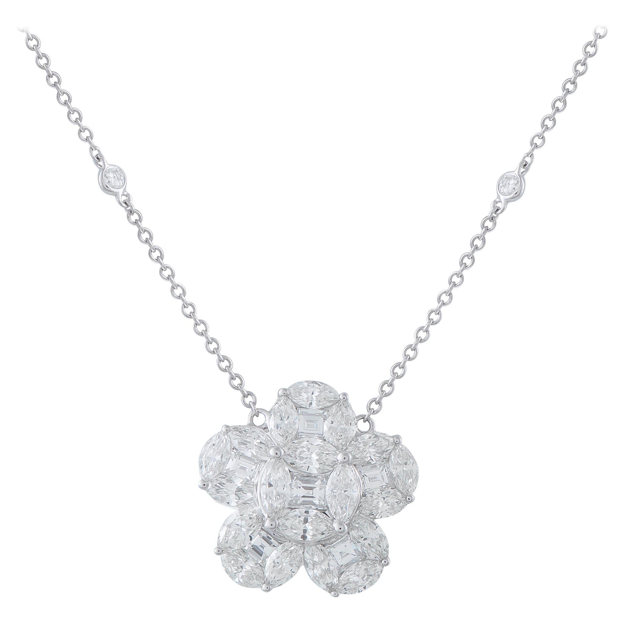 Collier en or blanc 18K avec 4,75 ct de diamants ANK-19760-2