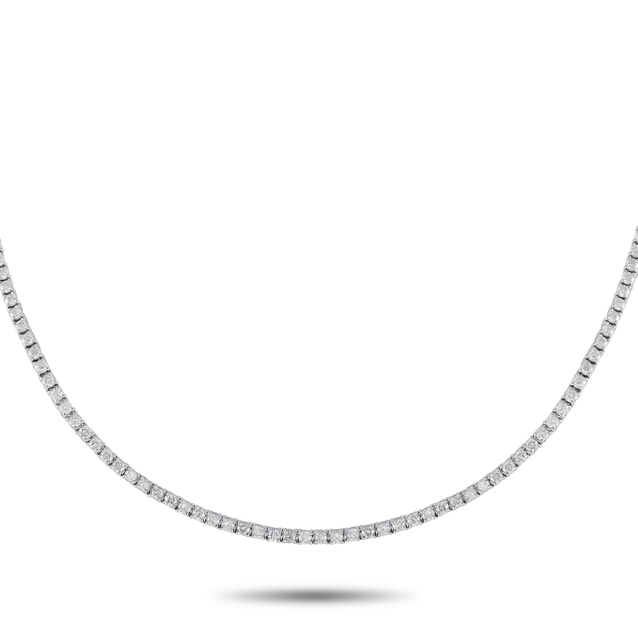 18 Karat Weißgold Halskette mit 4,85 Karat Diamanten im Zustand „Hervorragend“ in Southampton, PA