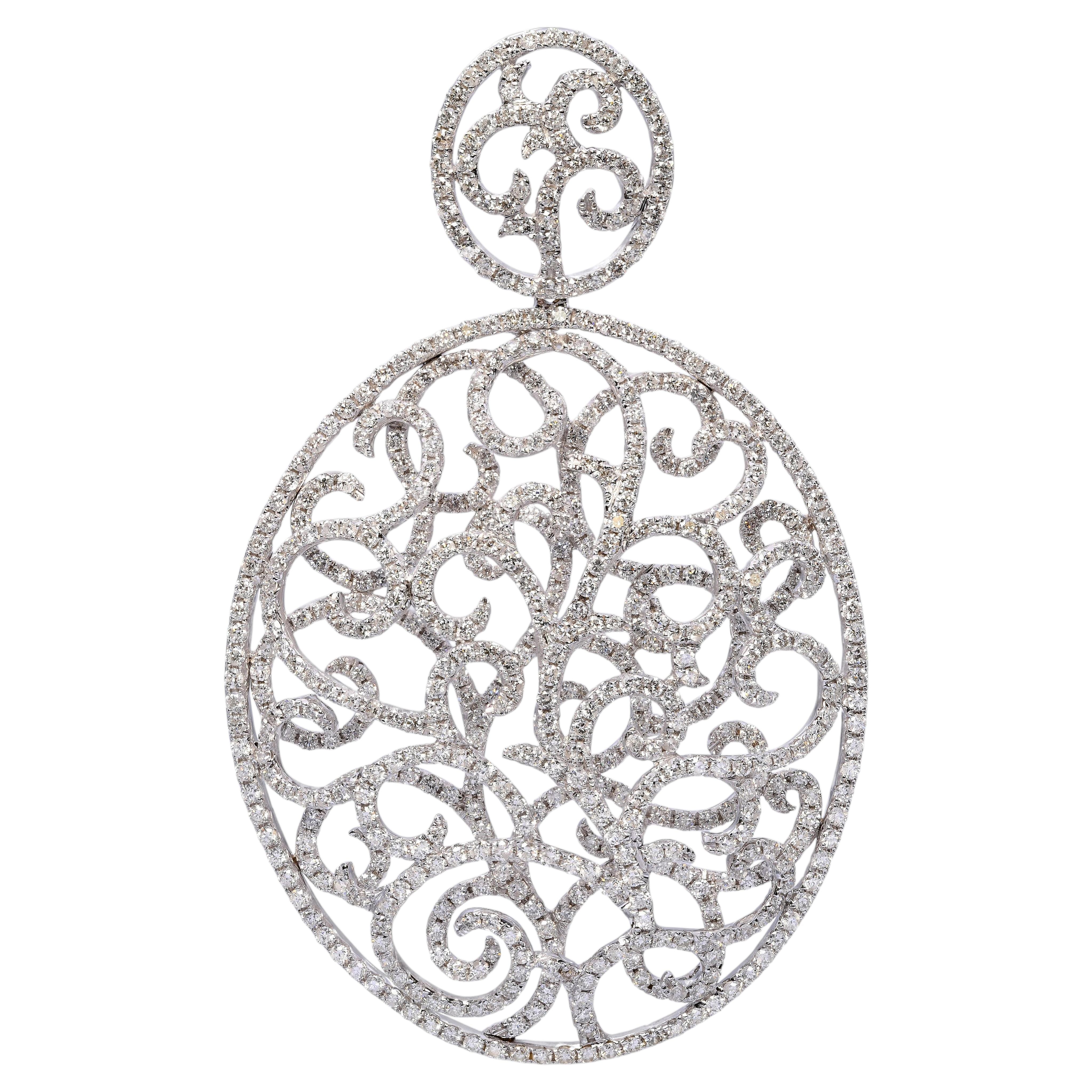 Colgante de filigrana abierta con pavé de diamantes H Si1 de 4,85 tcw en oro blanco de 18k en venta