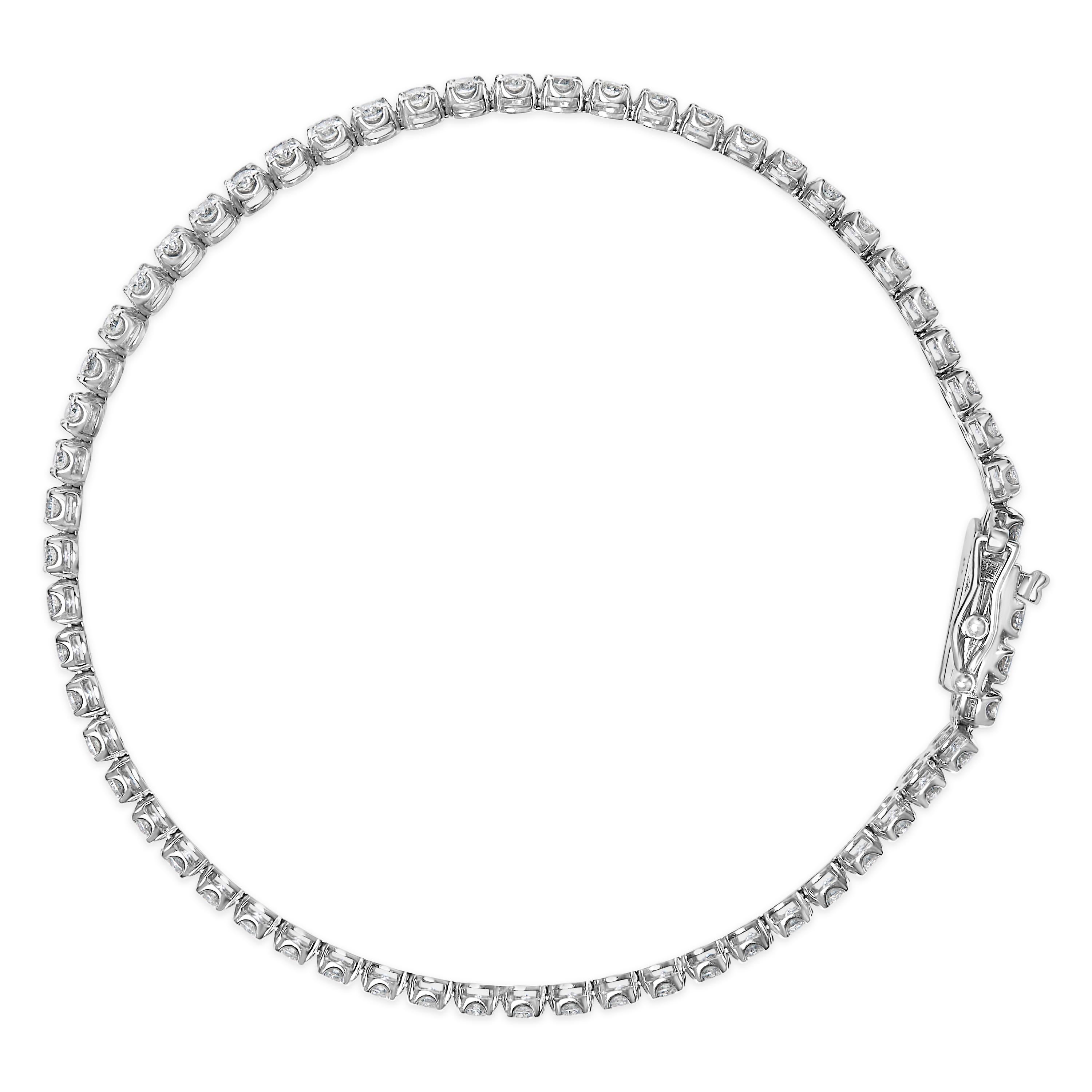 Modern 18K White Gold 5 3/5 Cttw Natural Diamond Double Row Link Tennis Bracelet For Sale