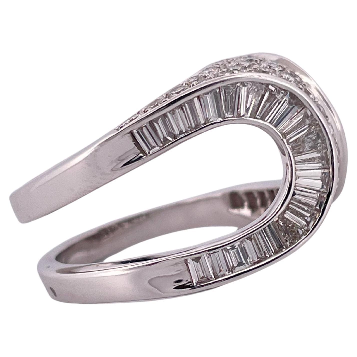 Anillo de Diamantes de Oro Blanco de 18k de 5.00ctw Moderno en venta