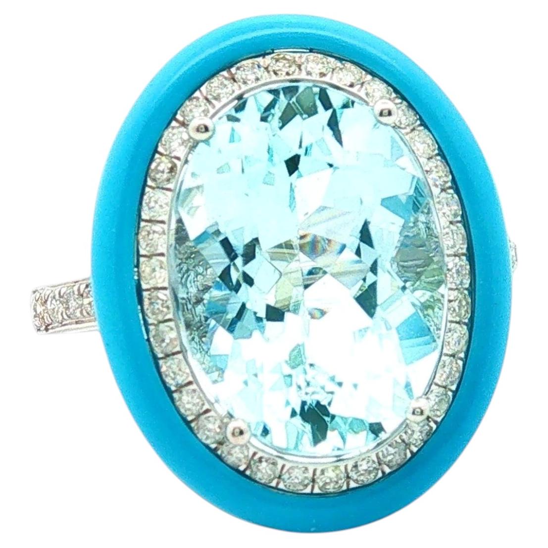 Anillo de oro blanco de 18 quilates, con una aguamarina de 5,03 quilates y diamantes, con halo de turquesas