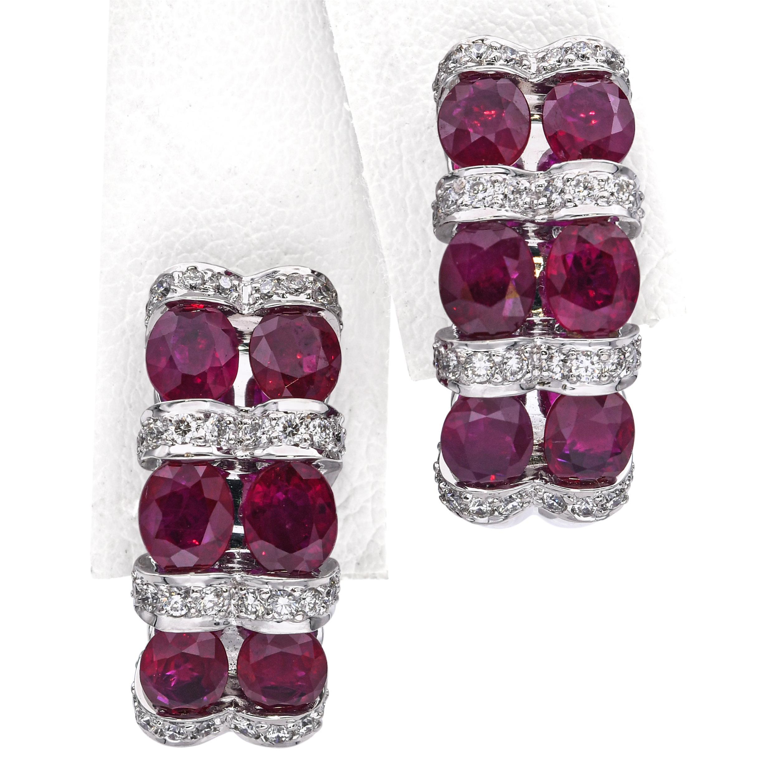 Boucles d'oreilles en or blanc 18k avec rubis 5.10tcw et diamants 0.54tcw Pour femmes en vente