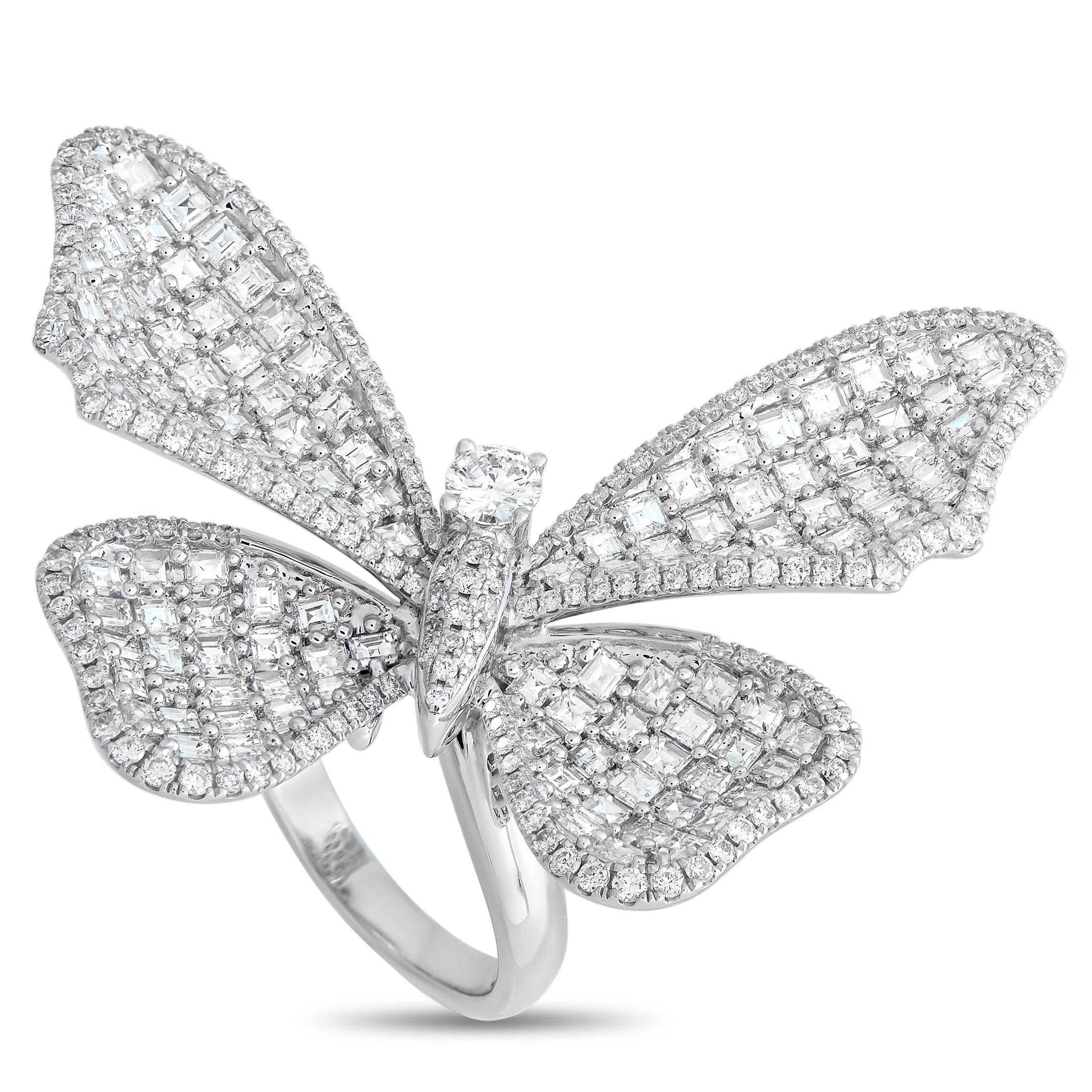 18K White Gold 5.19ct Diamond Butterfly Statement Ring MF25-021424 In New Condition For Sale In Southampton, PA