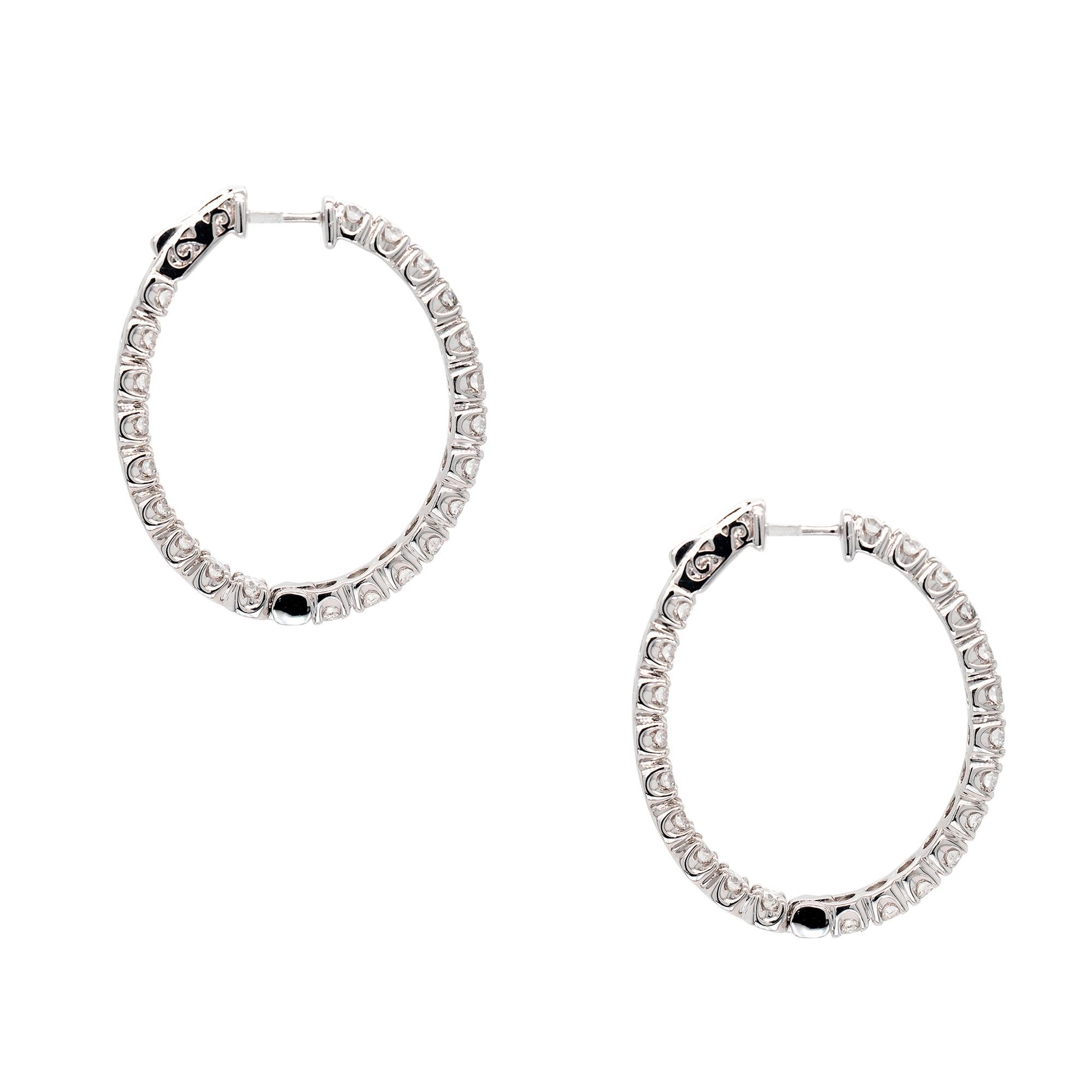 18k White Gold 5.74ct Round Brilliant Hoop Earrings In New Condition For Sale In Boca Raton, FL