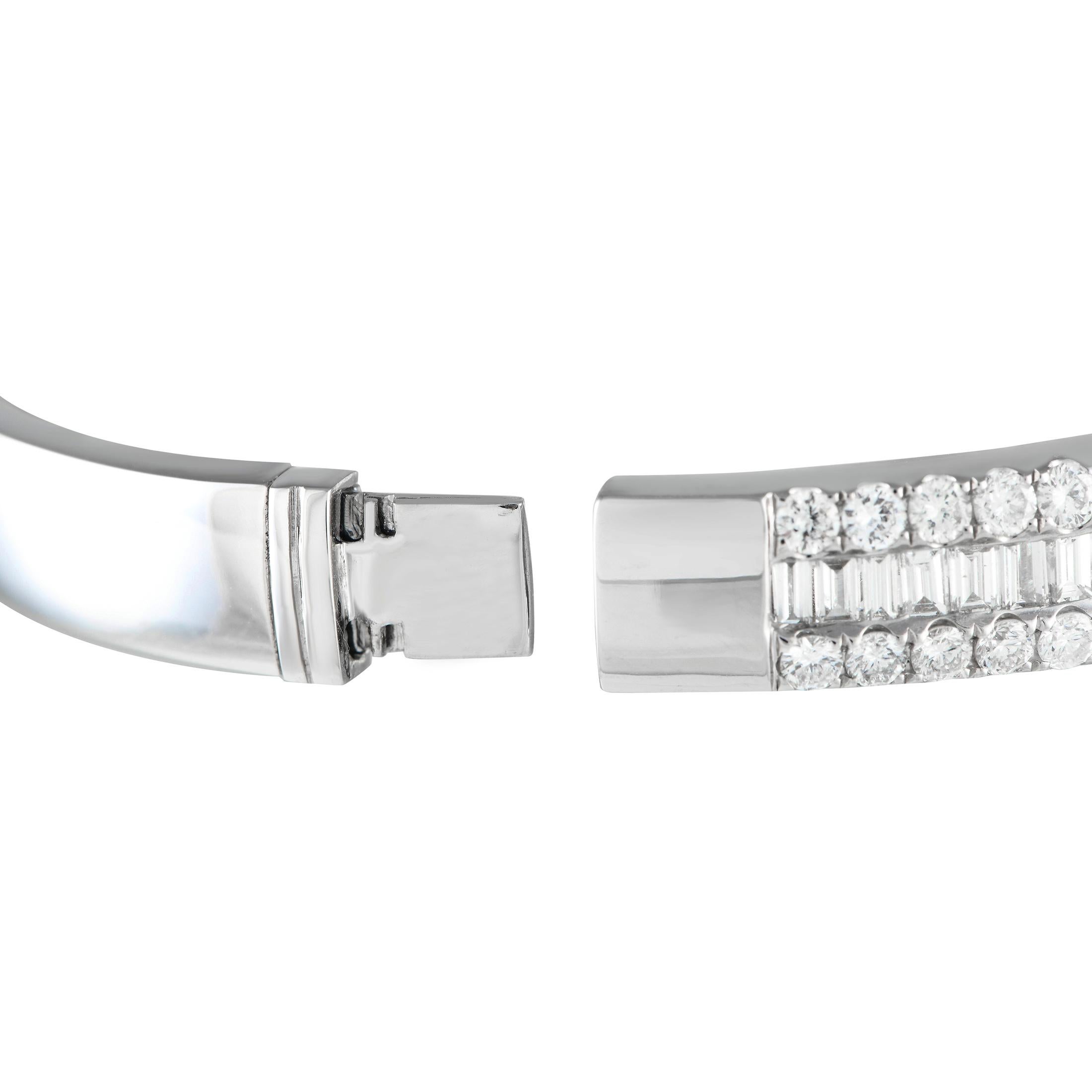Mixed Cut 18K White Gold 5.95ct Diamond Round and Baguette Bangle Bracelet ALB-18752 For Sale