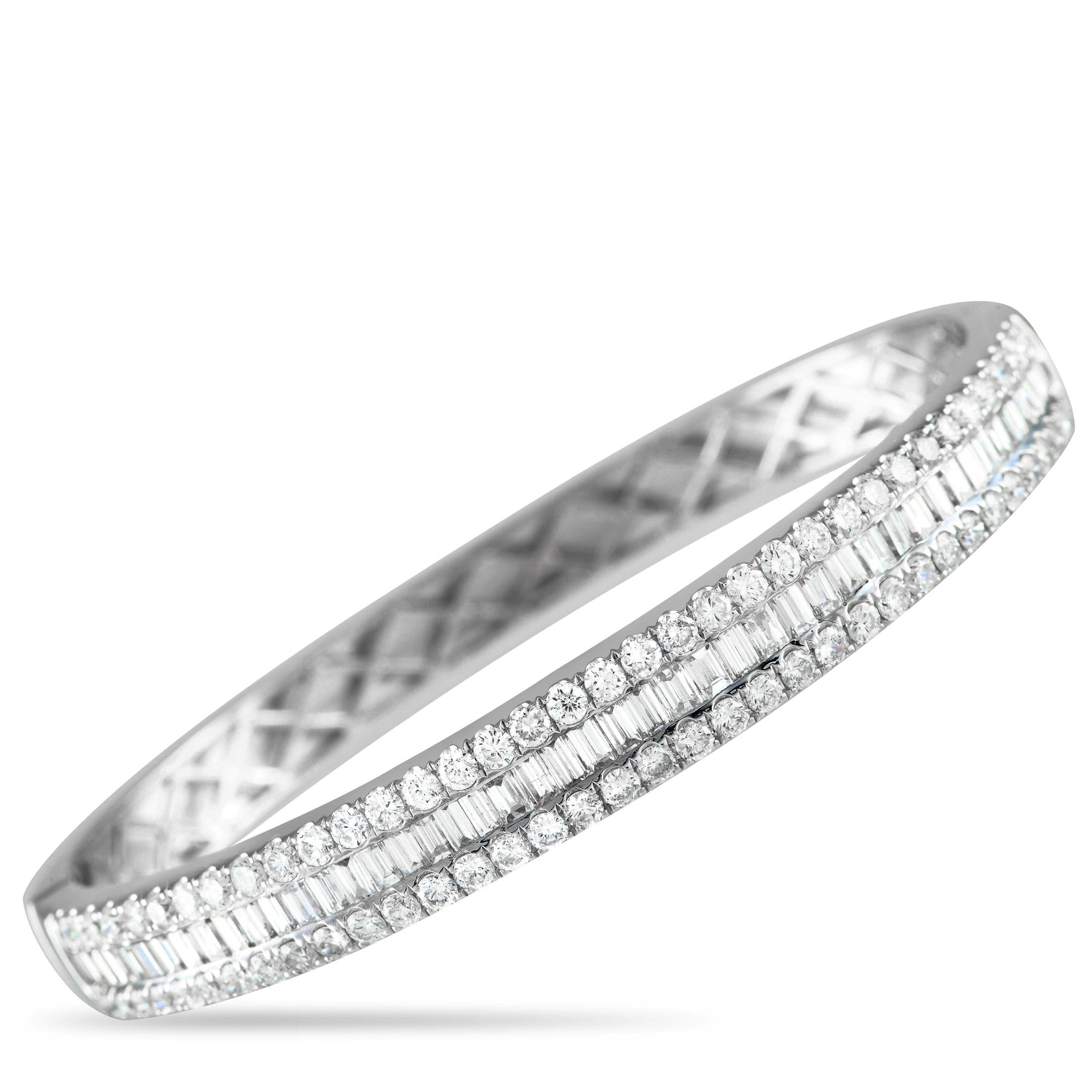 18K White Gold 5.95ct Diamond Round and Baguette Bangle Bracelet ALB-18752 In New Condition For Sale In Southampton, PA