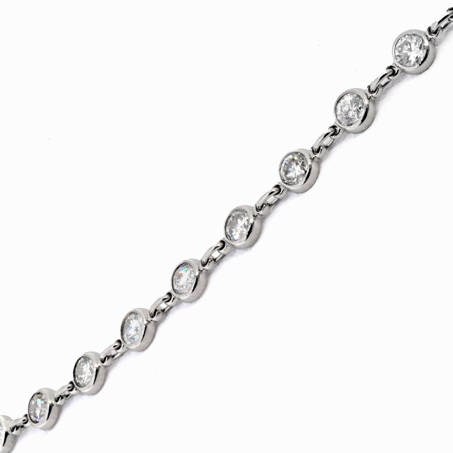 18K White Gold 6.17cttw Diamond By The Yard 16 Inch Chain Necklace In Excellent Condition In New York, NY