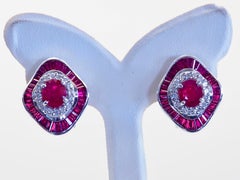 Pendientes de oro blanco de 18 quilates con rubí de 6,59 ct y diamantes de 0,60 ct