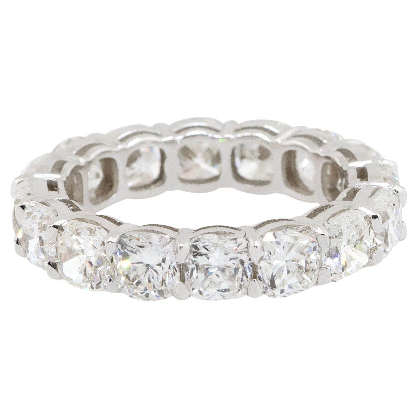 Bracelet éternel en or blanc 18k avec diamant taille coussin 6.71ctw