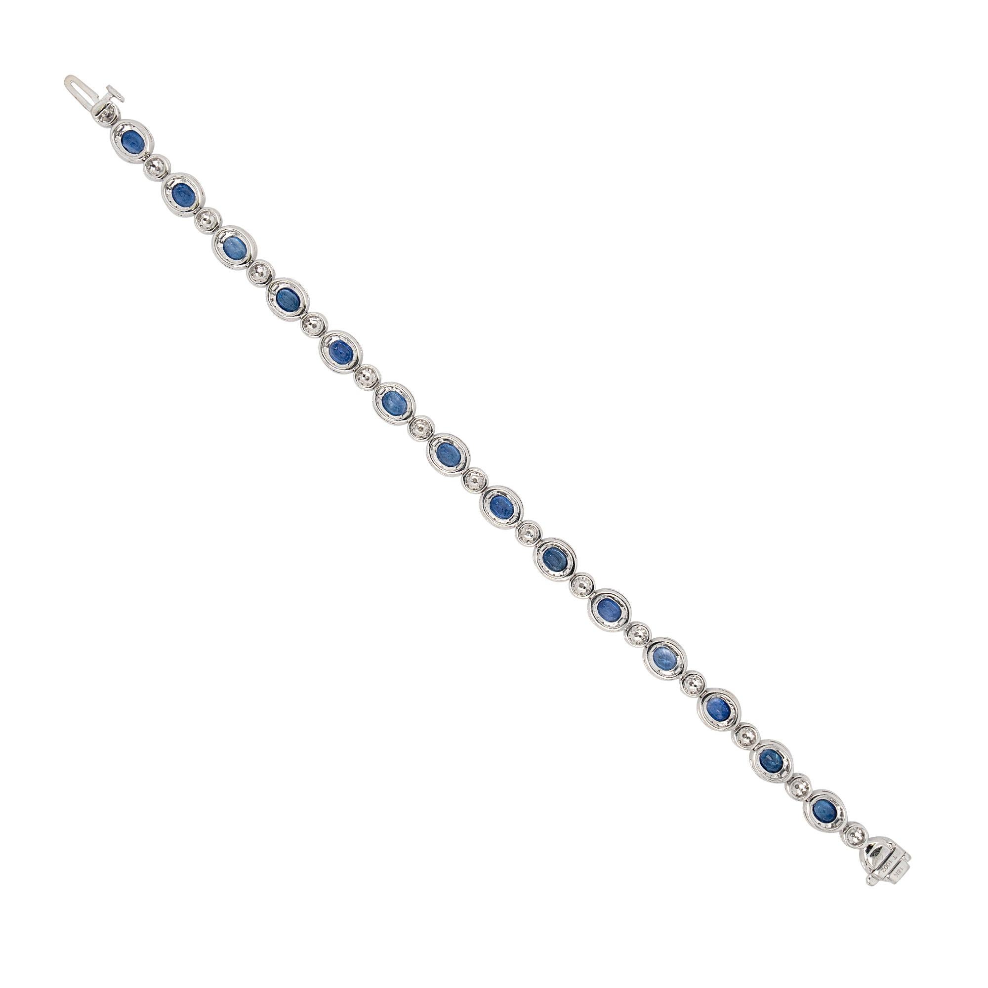 Oval Cut 18k White Gold 6.7ct Oval Sapphire 1.83ct Natural Diamond Bracelet For Sale