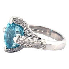 18K Weißgold 7,00 Karat Blauer Zirkon 1,10 Karat Natürlicher Diamant Ring